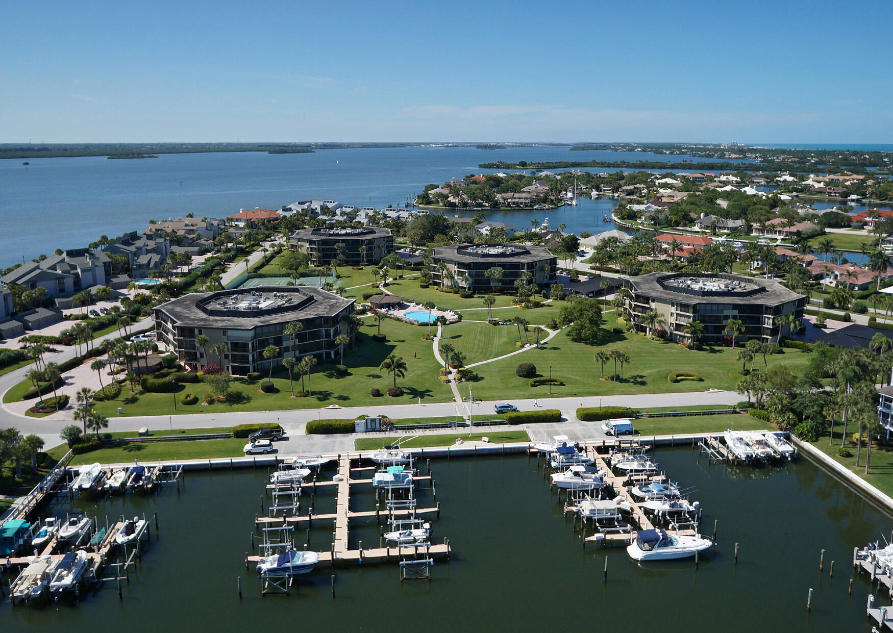 En Venta 1825 Mooringline Drive 2-F, Vero Beach, FL 32963, Vero Beach, FL 32963