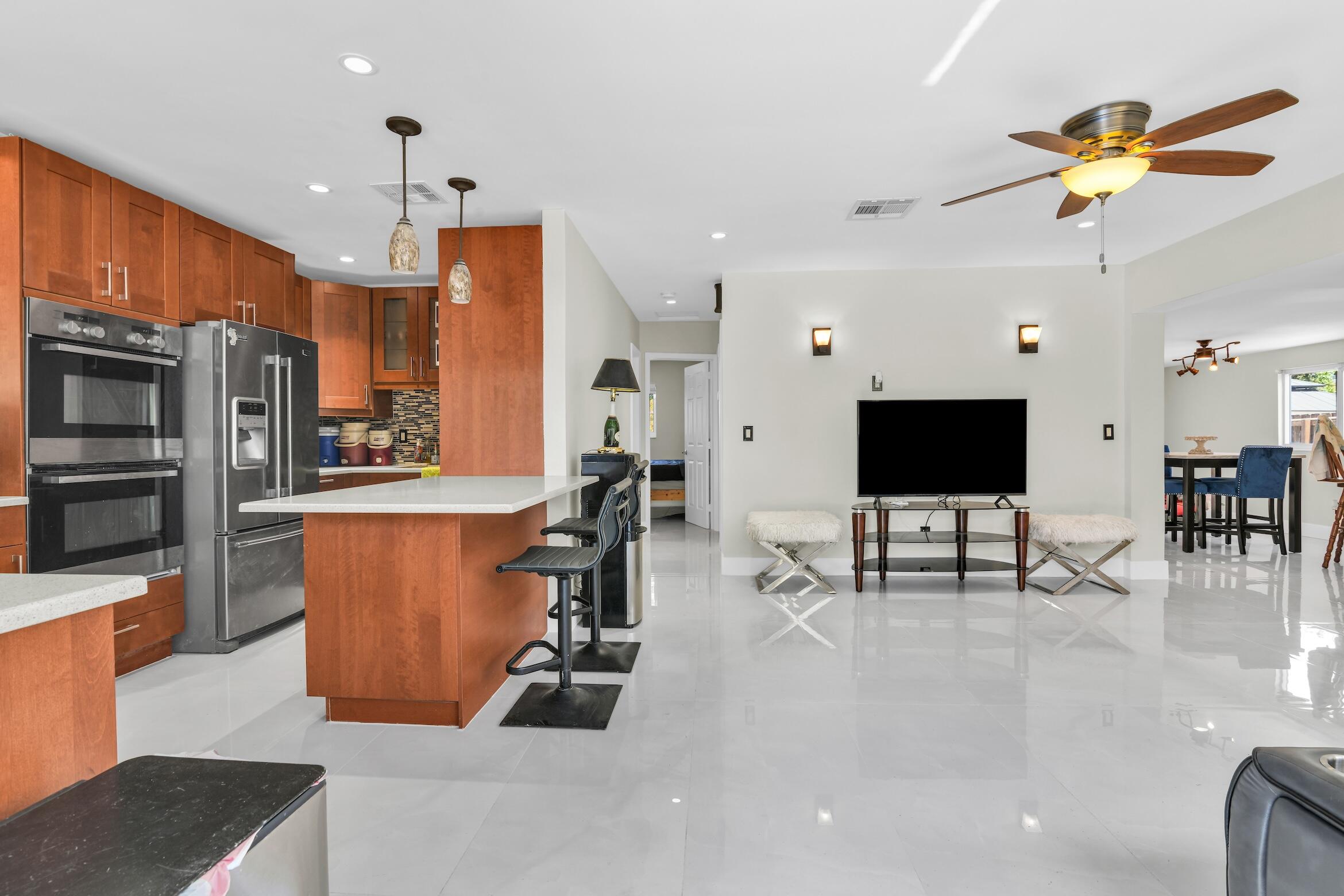 En Venta 1218 SW 2ND Avenue, Pompano Beach, FL 33060, Pompano Beach, FL 33060