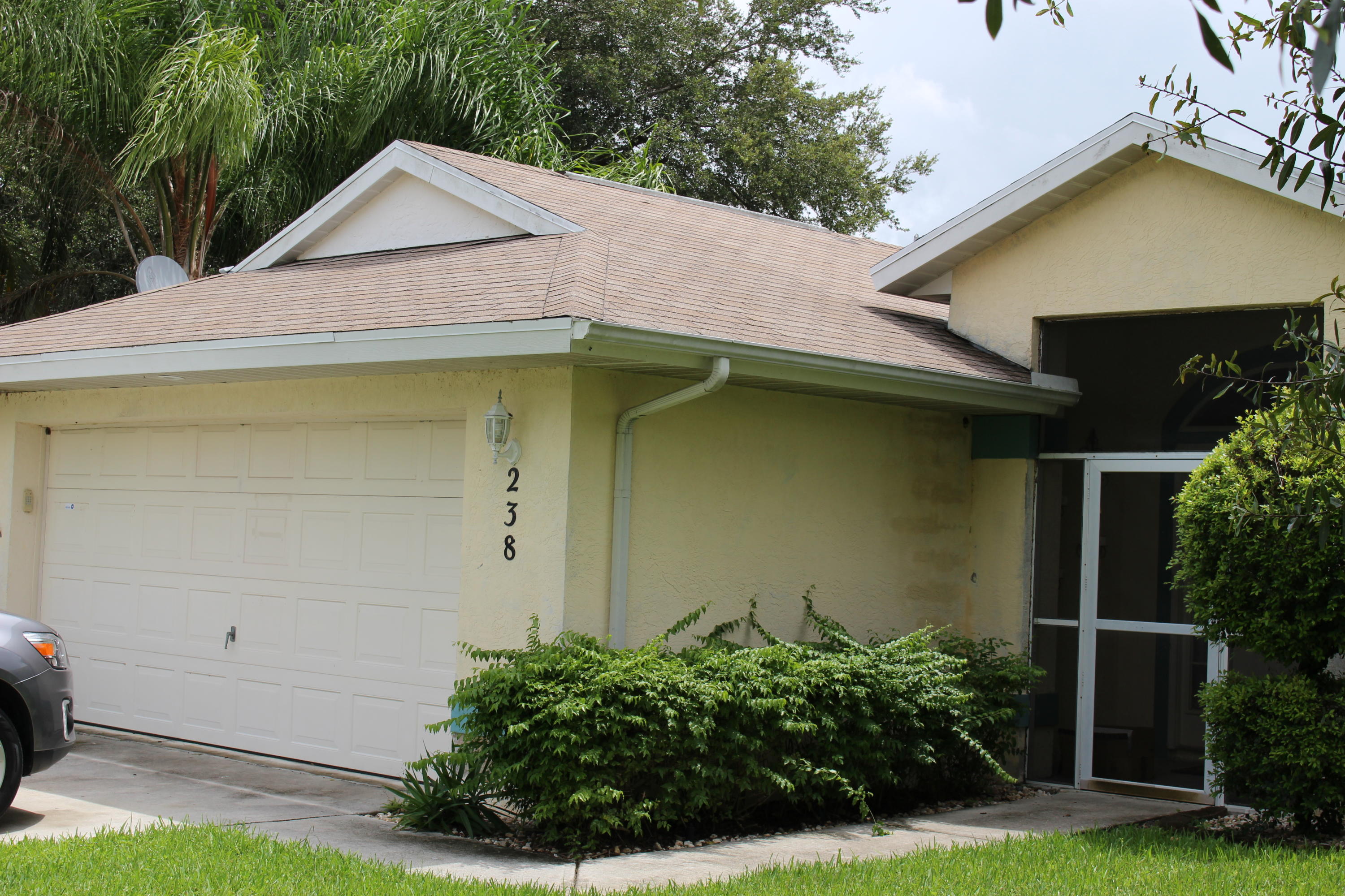 Foto de propiedad en 238 SW Chandler Terrace, Port St. Lucie, FL 34984 Port St. Lucie con MLS# 