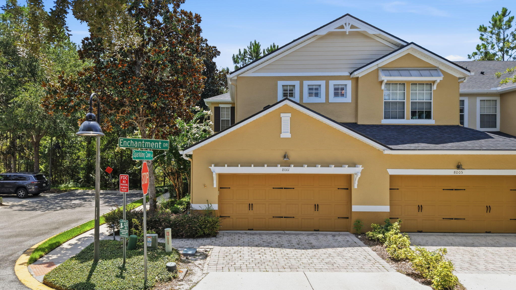 Foto de propiedad en 8001 Enchantment Drive 1001, Windermere, FL 34786 Windermere con MLS# 