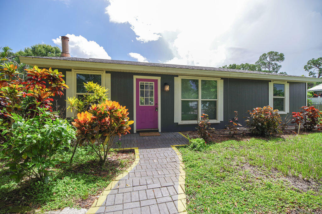 En Renta 2046 54TH Avenue, Vero Beach, FL 32966, Vero Beach, FL 32966
