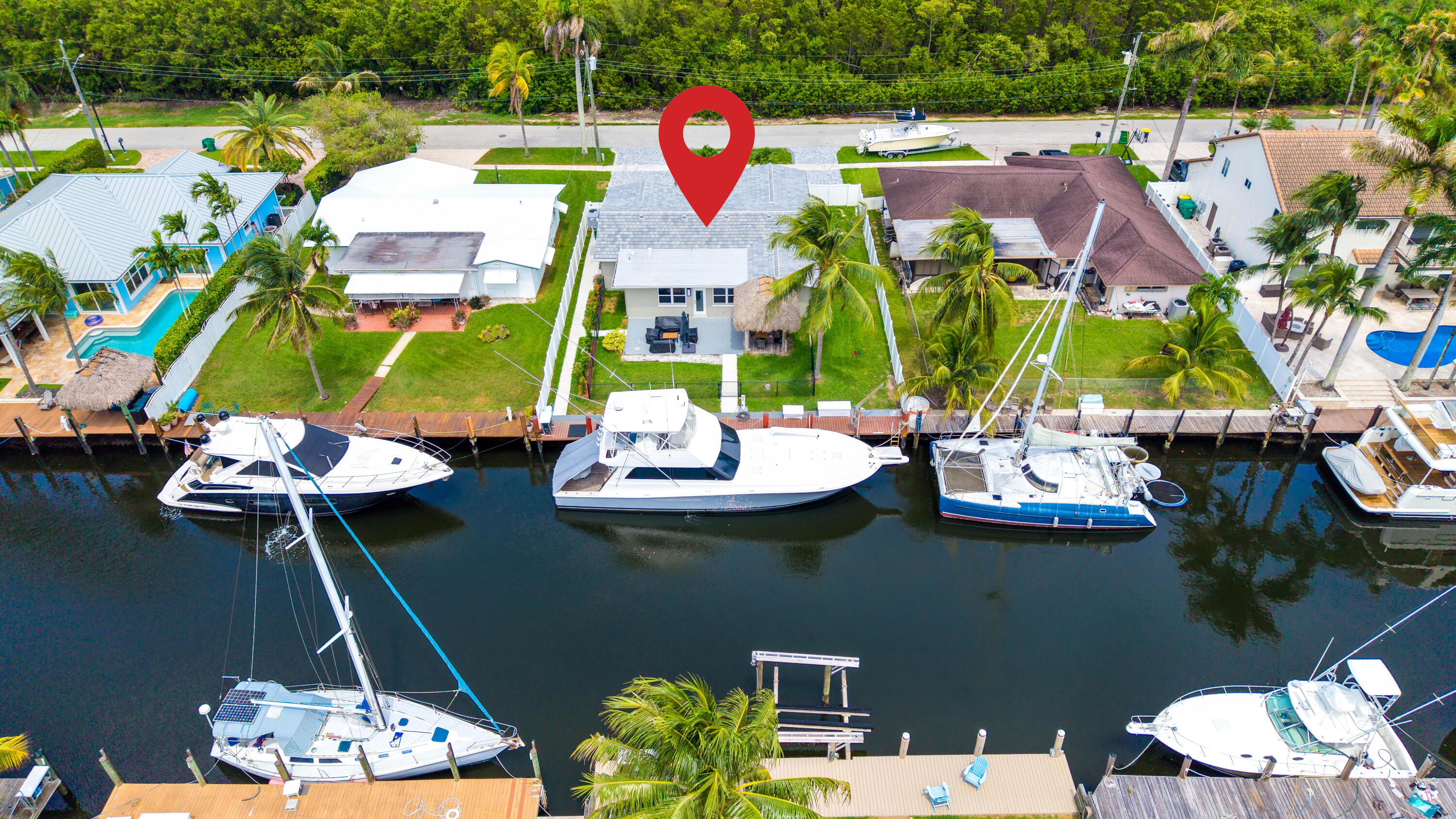 Foto de propiedad en 317 NE 3RD Avenue, Dania Beach, FL 33004 Dania Beach con MLS# 