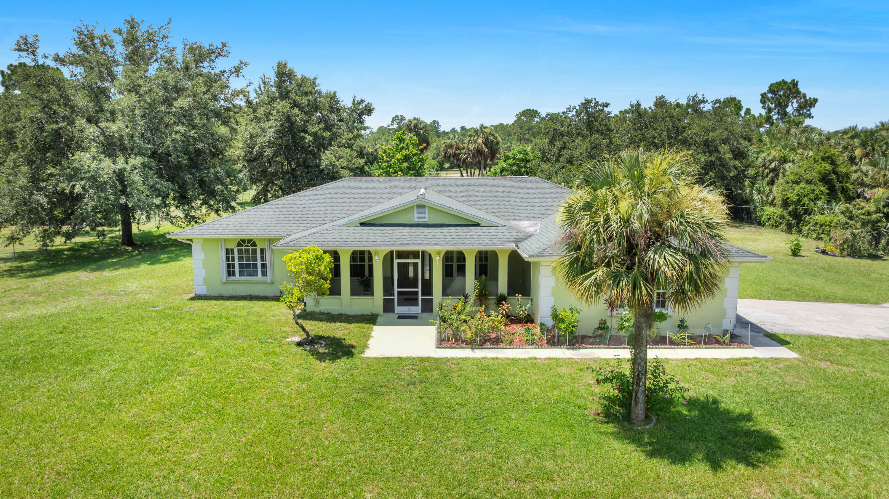 En Venta 420 18TH Avenue NE, Naples, FL 34120, Naples, FL 34120