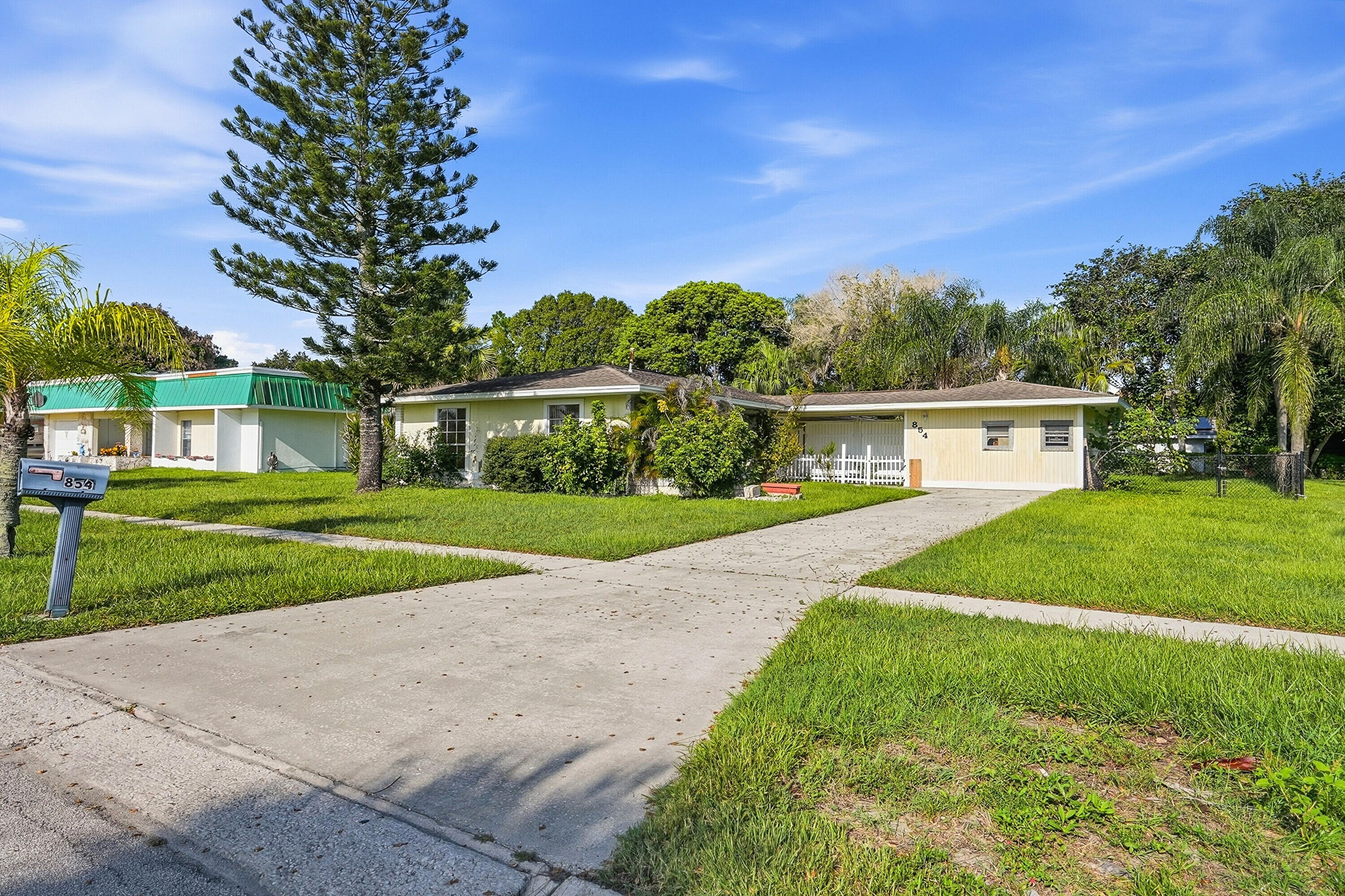 Vendido 854 SE Tierra Court, Port St. Lucie, FL 34983, Port St. Lucie, FL 34983