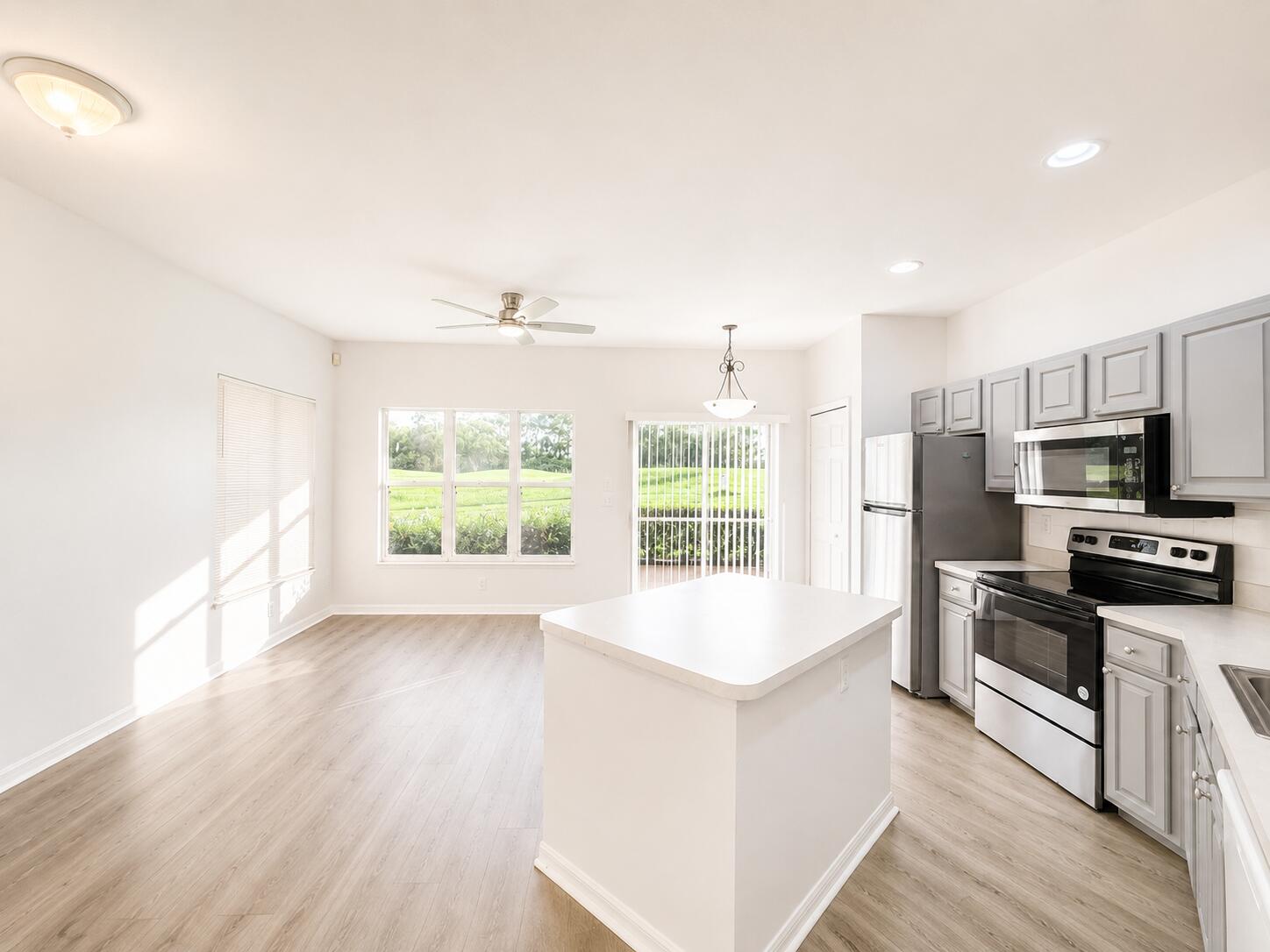 Foto de propiedad en 9833 PERFECT Drive 169, Port St. Lucie, FL 34986 Port St. Lucie con MLS# 