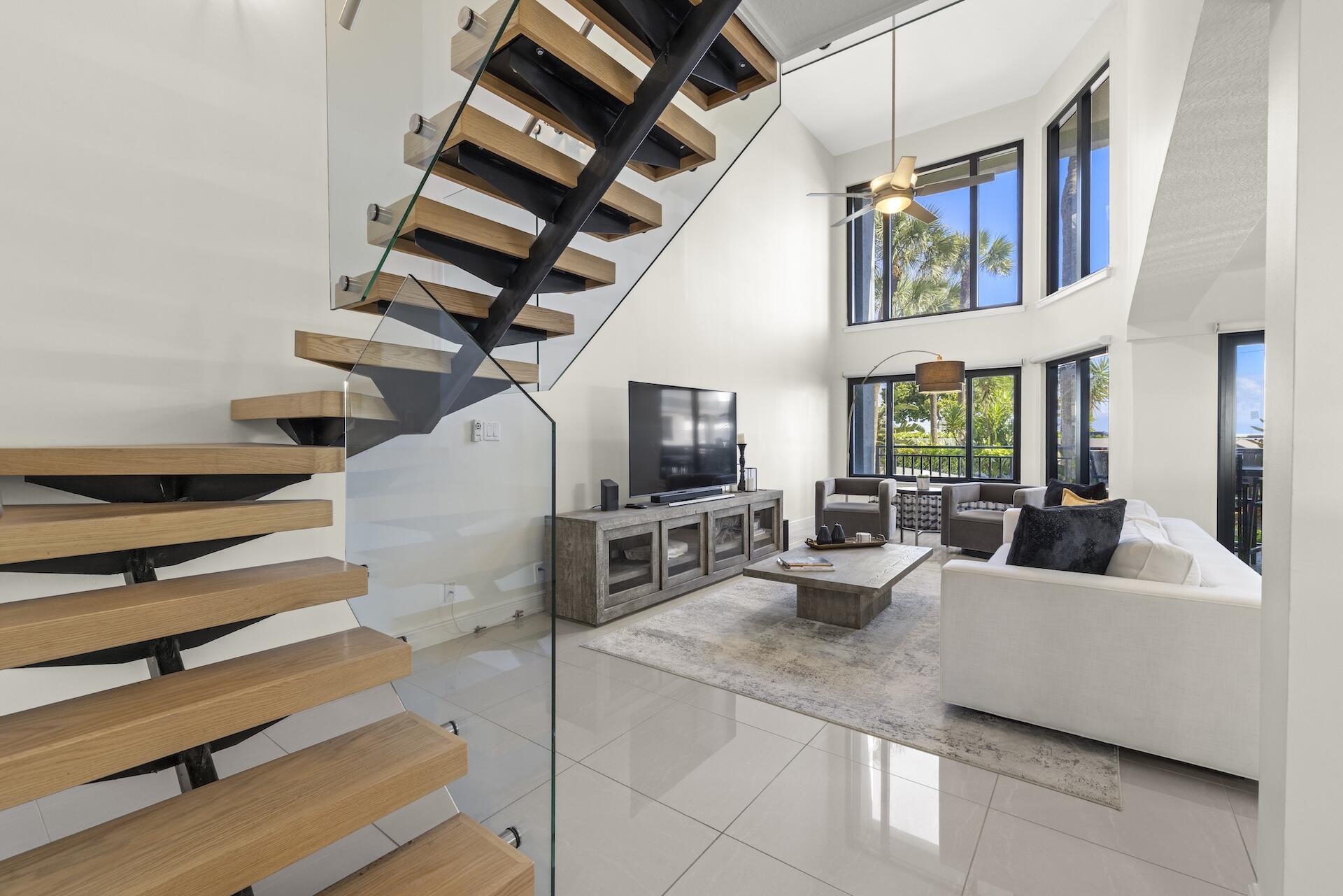 Foto de propiedad en 665 SE 21st Avenue 104, Deerfield Beach, FL 33441 Deerfield Beach con MLS# 