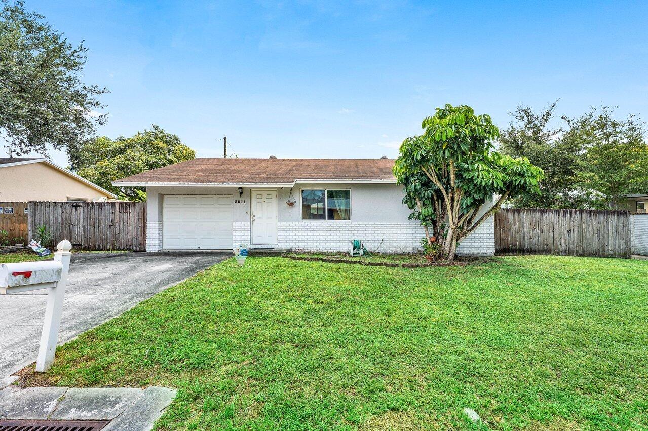 Foto de propiedad en 2011 SW 99TH Terrace, Miramar, FL 33025 Miramar con MLS# 