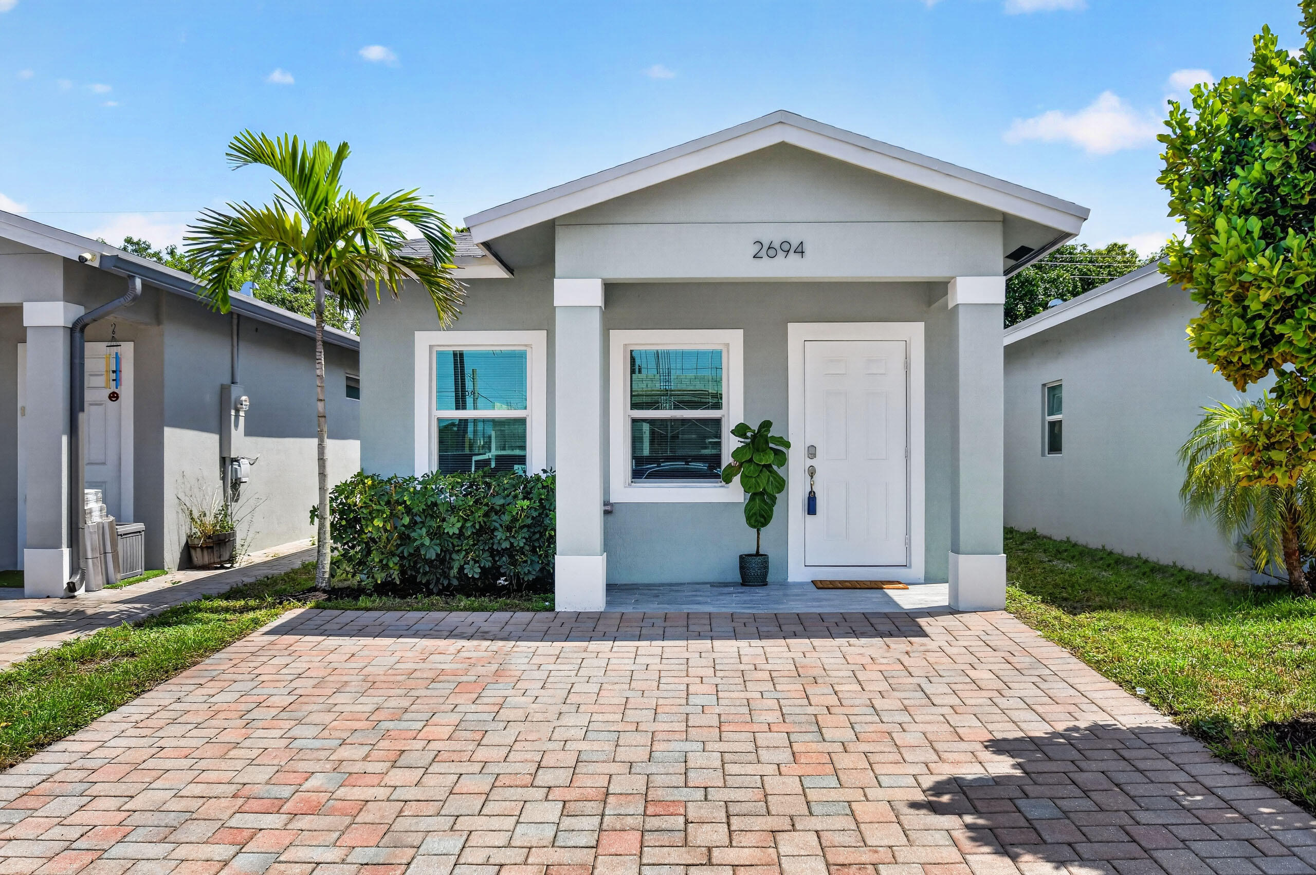Foto de propiedad en 2694 Nokomis Avenue, West Palm Beach, FL 33409 West Palm Beach con MLS# 