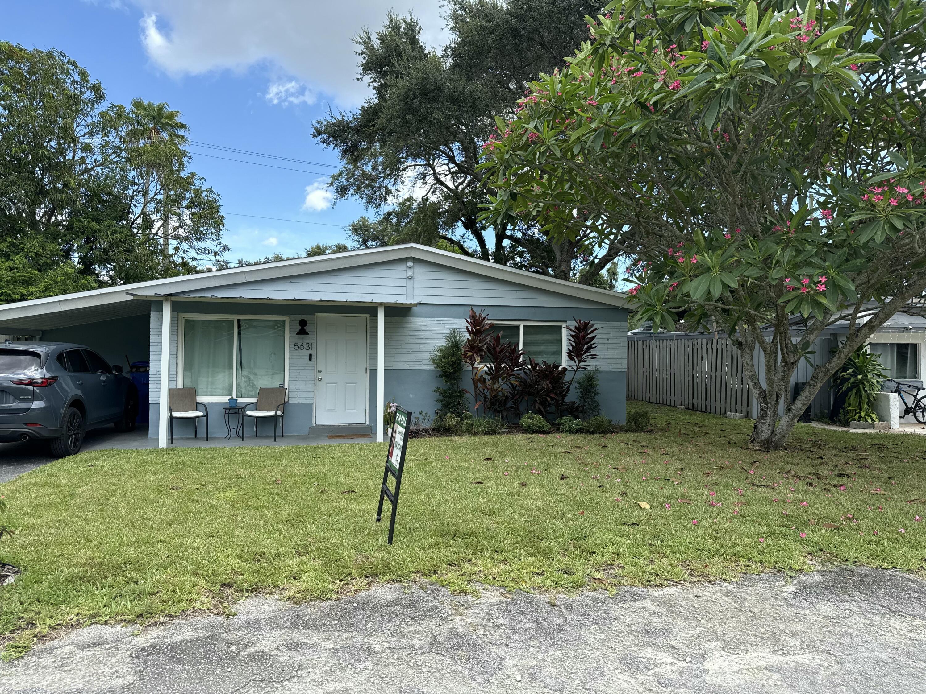 Foto de propiedad en 5631 FREEDOM Street, Hollywood, FL 33021 Hollywood con MLS# 