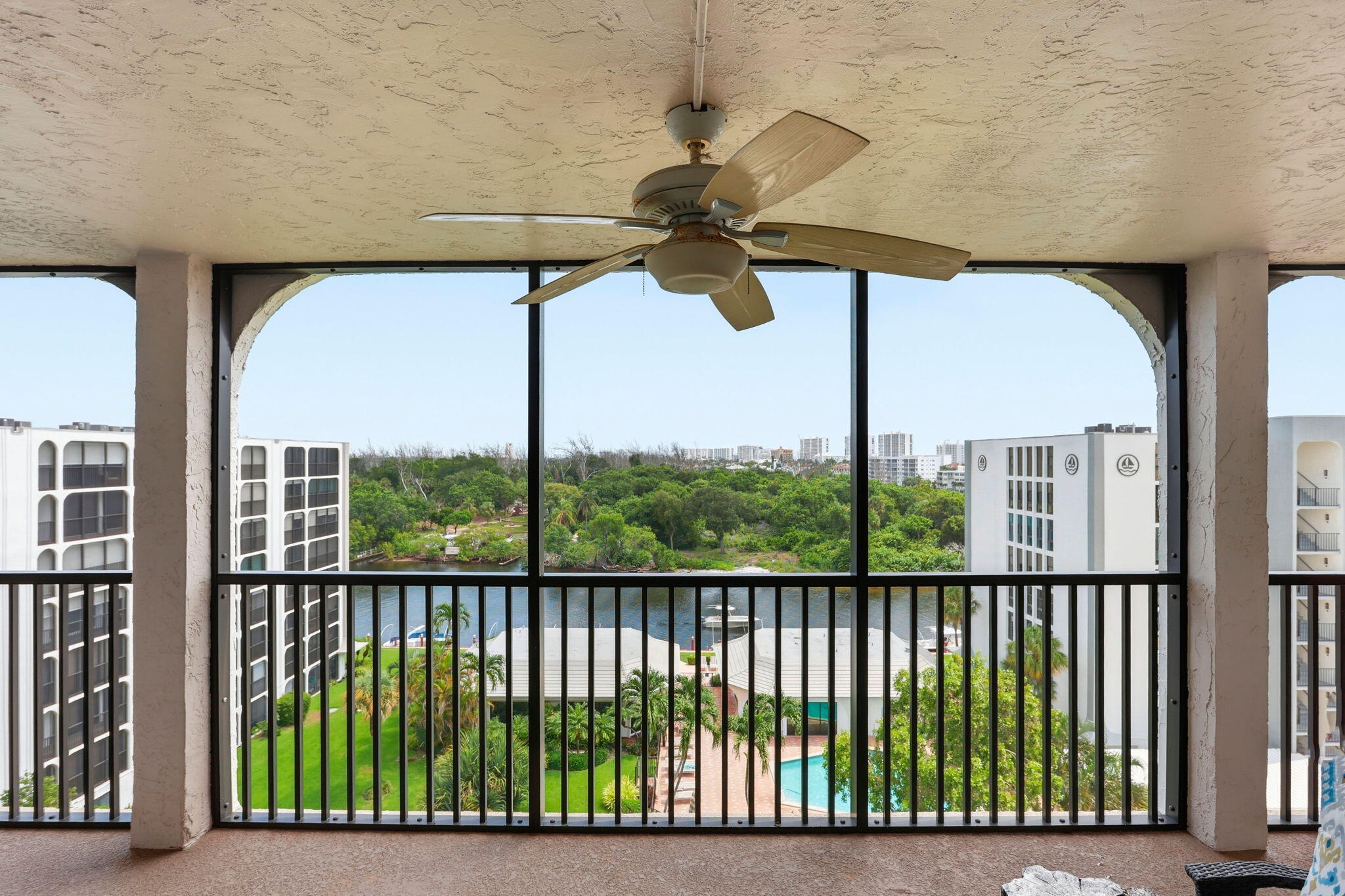Foto de propiedad en 1629 Riverview Road 818, Deerfield Beach, FL 33441 Deerfield Beach con MLS# 