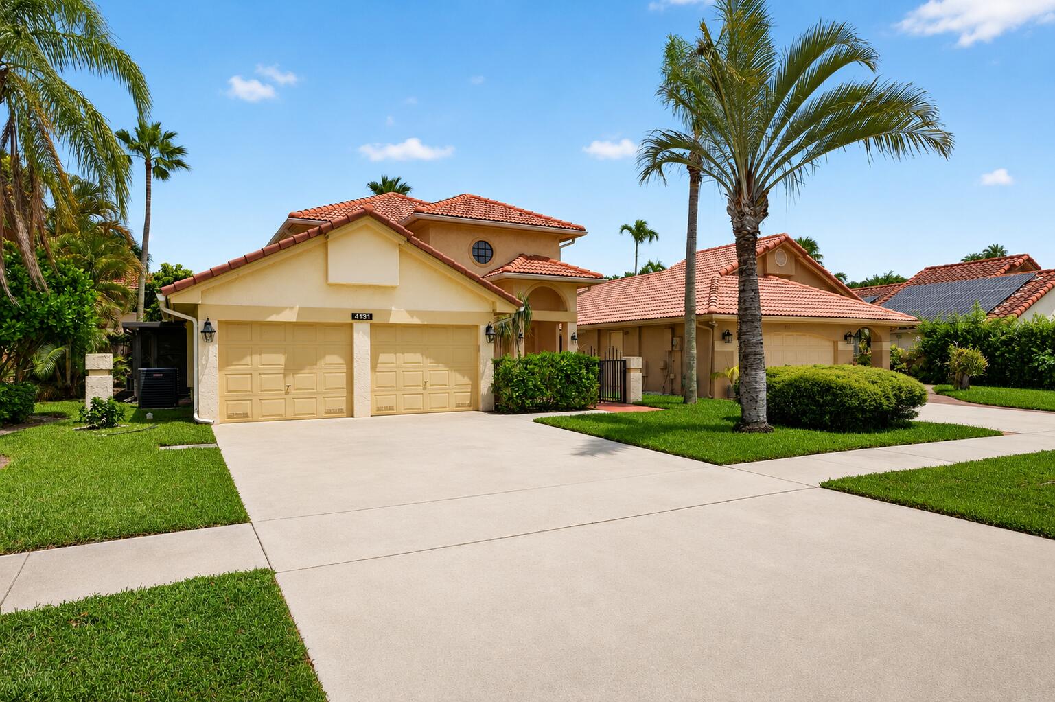 Foto de propiedad en 4131 NW 5TH Drive, Deerfield Beach, FL 33442 Deerfield Beach con MLS# 