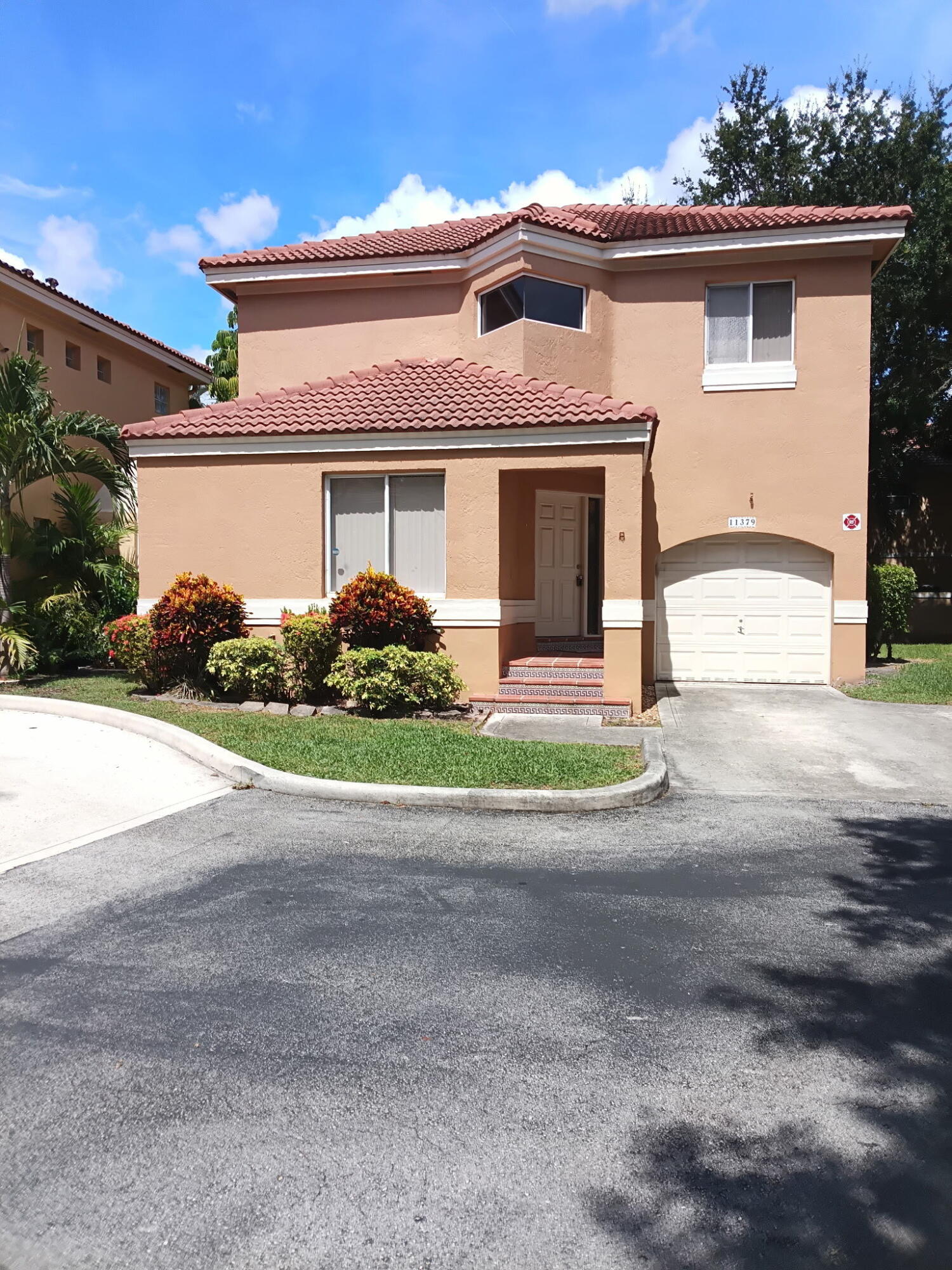 Alquilada 11379 Lakeview Drive, Coral Springs, FL 33071, Coral Springs, FL 33071