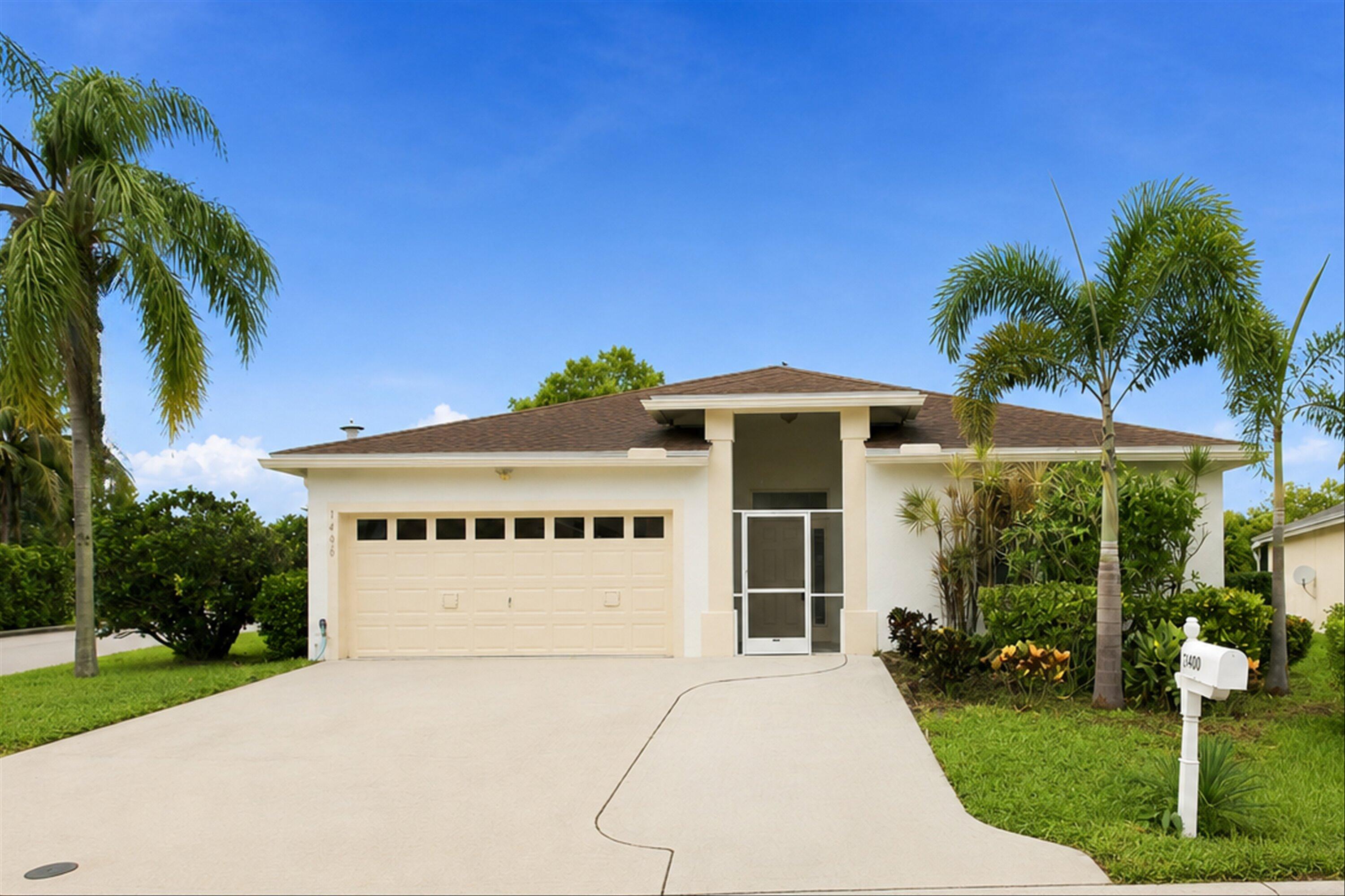 Foto de propiedad en 1490 Fairway Circle, Greenacres, FL 33413 Greenacres con MLS# 