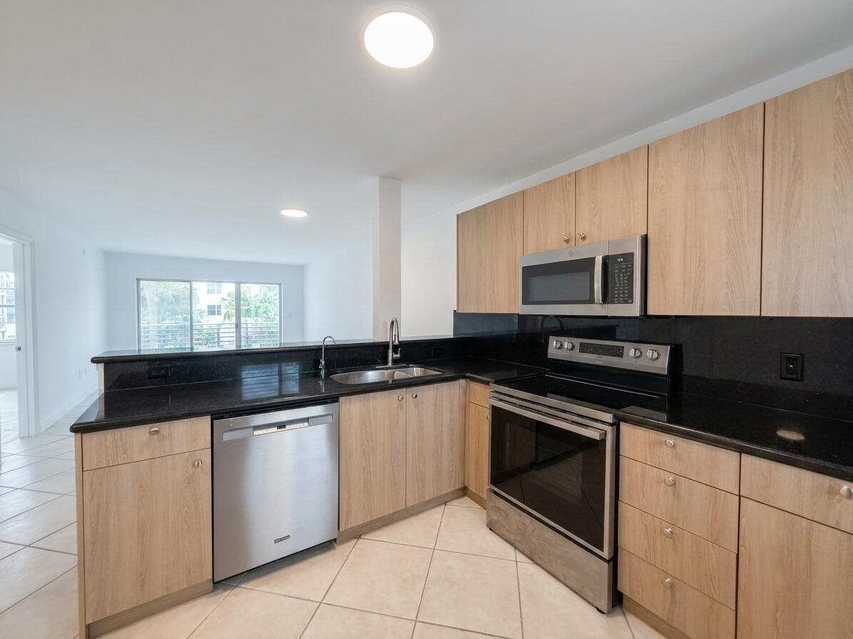 Foto de propiedad en 1541 S Ocean Boulevard 219, Pompano Beach, FL 33062 Pompano Beach con MLS# 