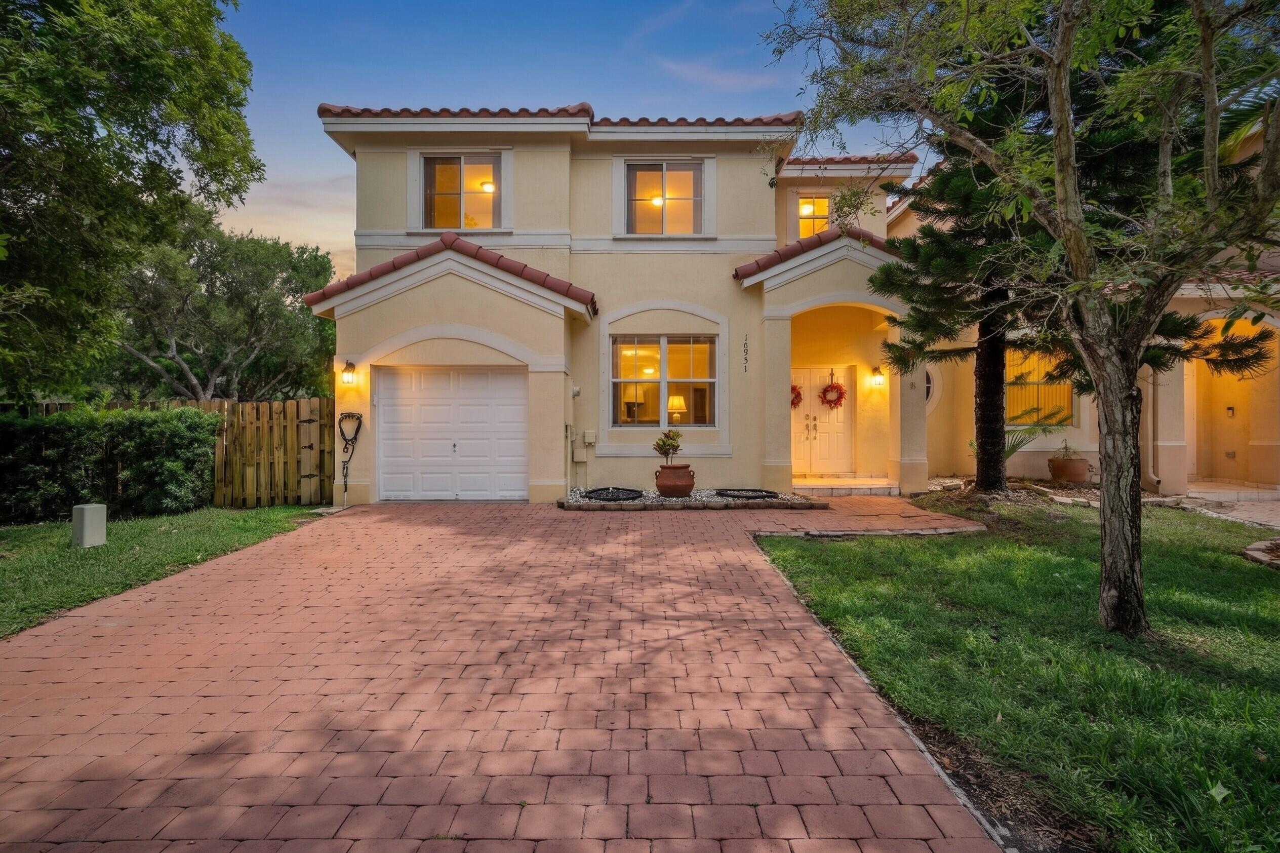 Foto de propiedad en 16951 SW 34th Street, Miramar, FL 33027 Miramar con MLS# 