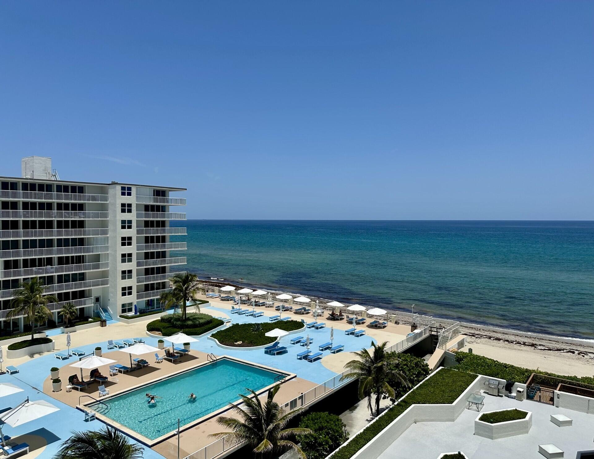 Foto de propiedad en 3560 S Ocean Boulevard 704, South Palm Beach, FL 33480 South Palm Beach con MLS# 