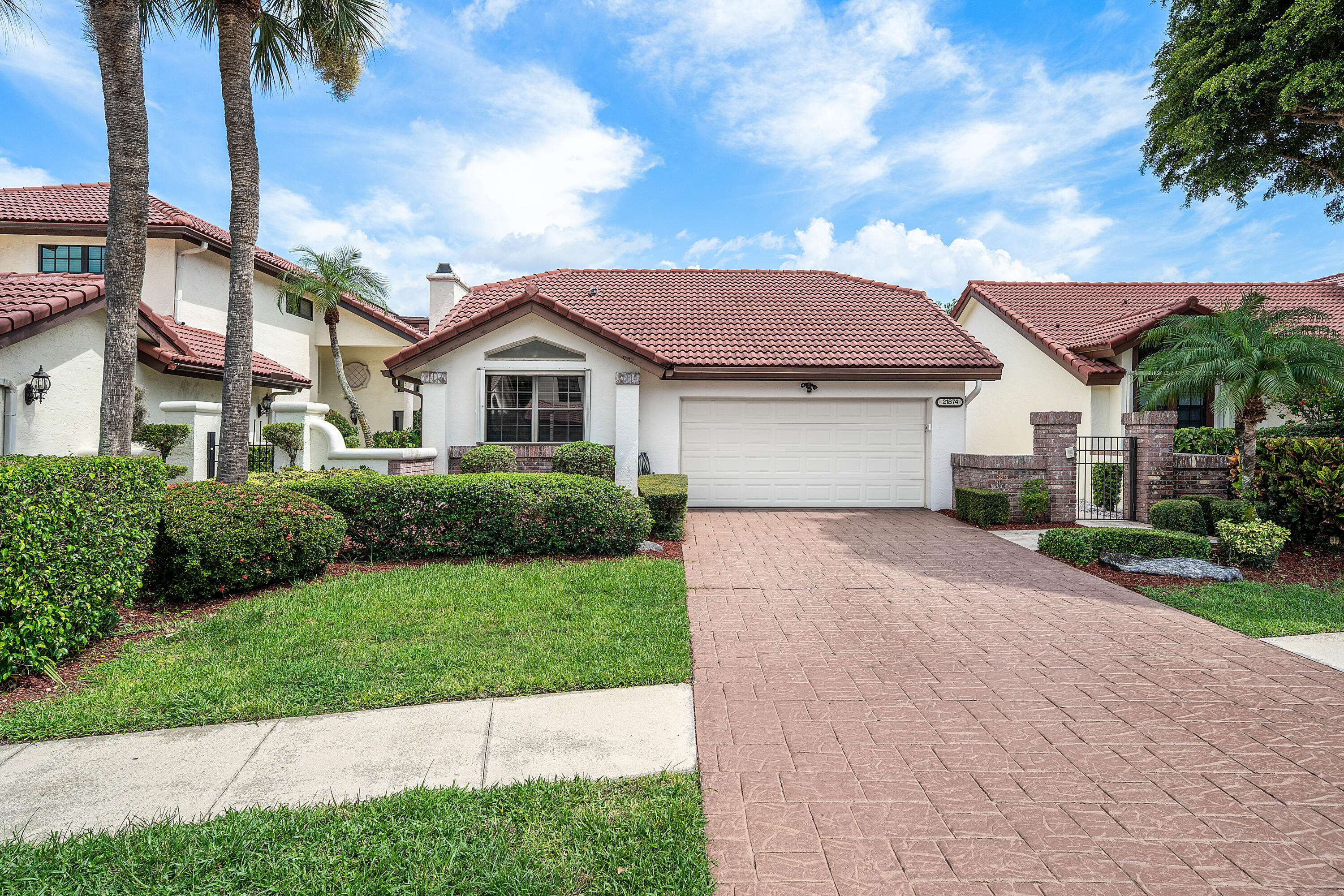 Foto de propiedad en 21874 Town Place Drive 21874, Boca Raton, FL 33433 Boca Raton con MLS# 