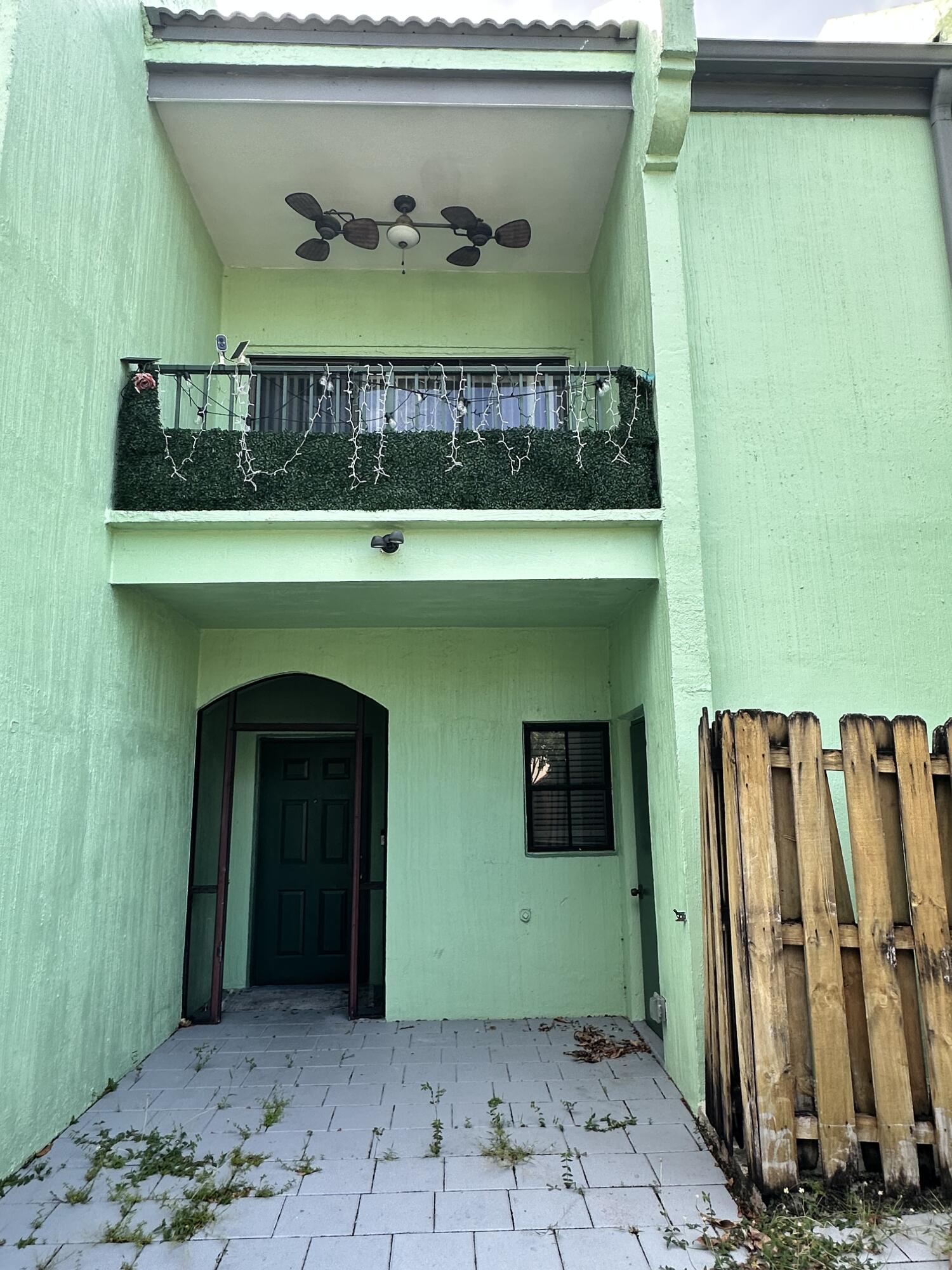 Foto de propiedad en 12737 WESTHAMPTON Circle, Wellington, FL 33414 Wellington con MLS# 