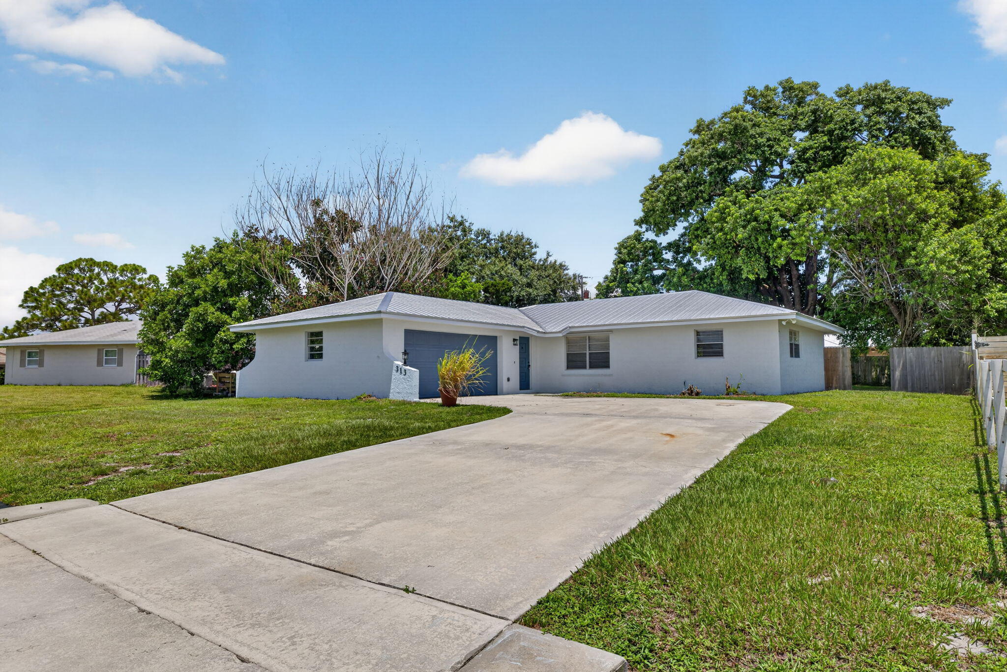 Vendido 313 SE Atlas Terrace, Port St. Lucie, FL 34983, Port St. Lucie, FL 34983