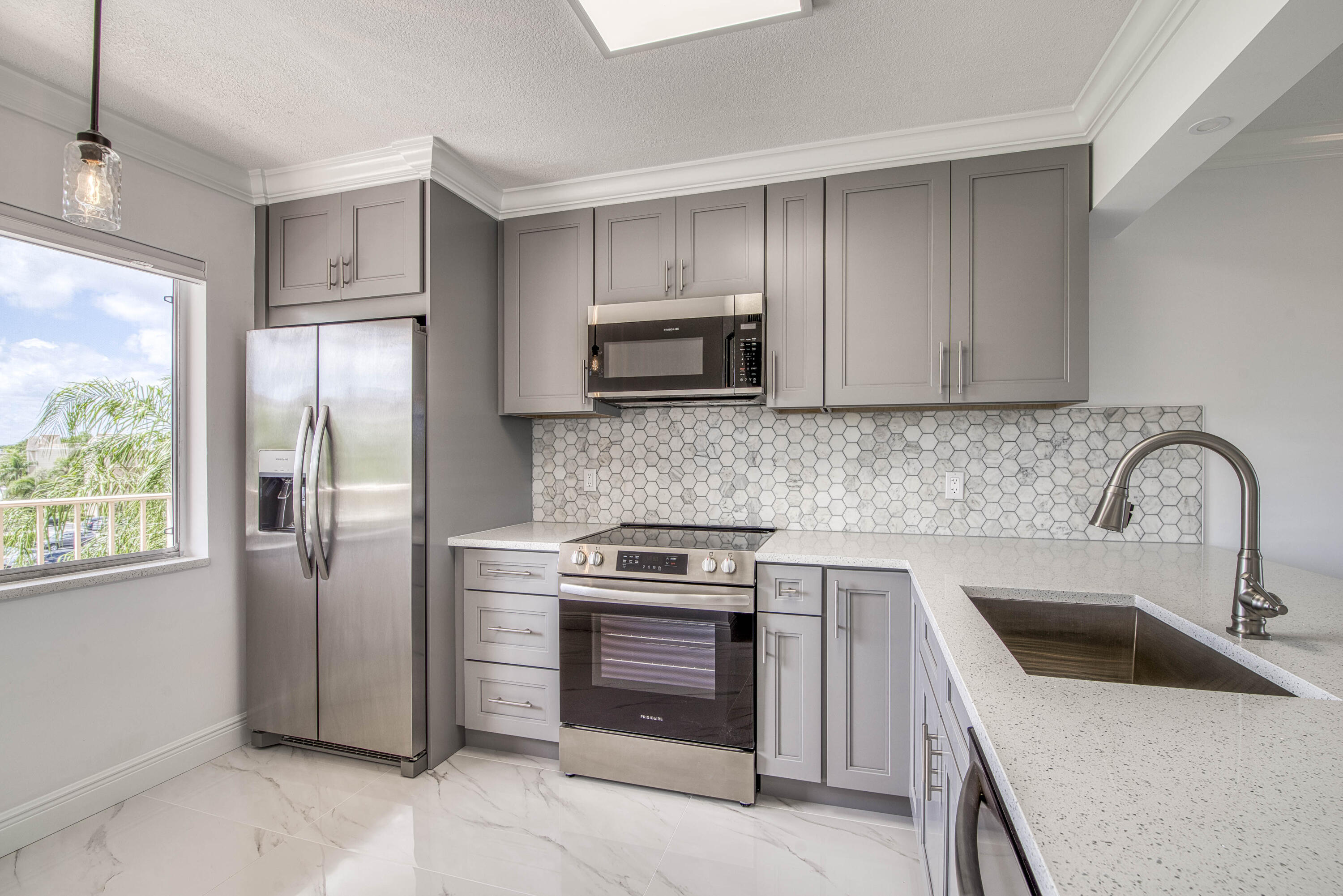 En Venta 6795 Huntington Lane 406, Delray Beach, FL 33446, Delray Beach, FL 33446