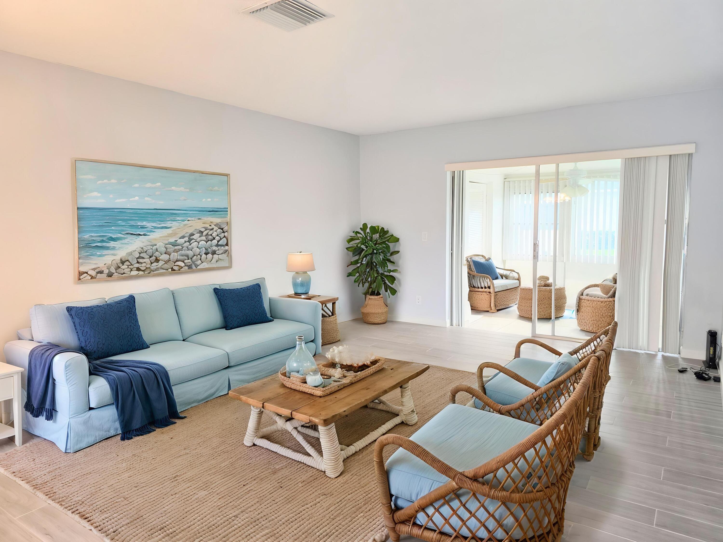 Foto de propiedad en 2737 EMORY Drive E D, West Palm Beach, FL 33415 West Palm Beach con MLS# 