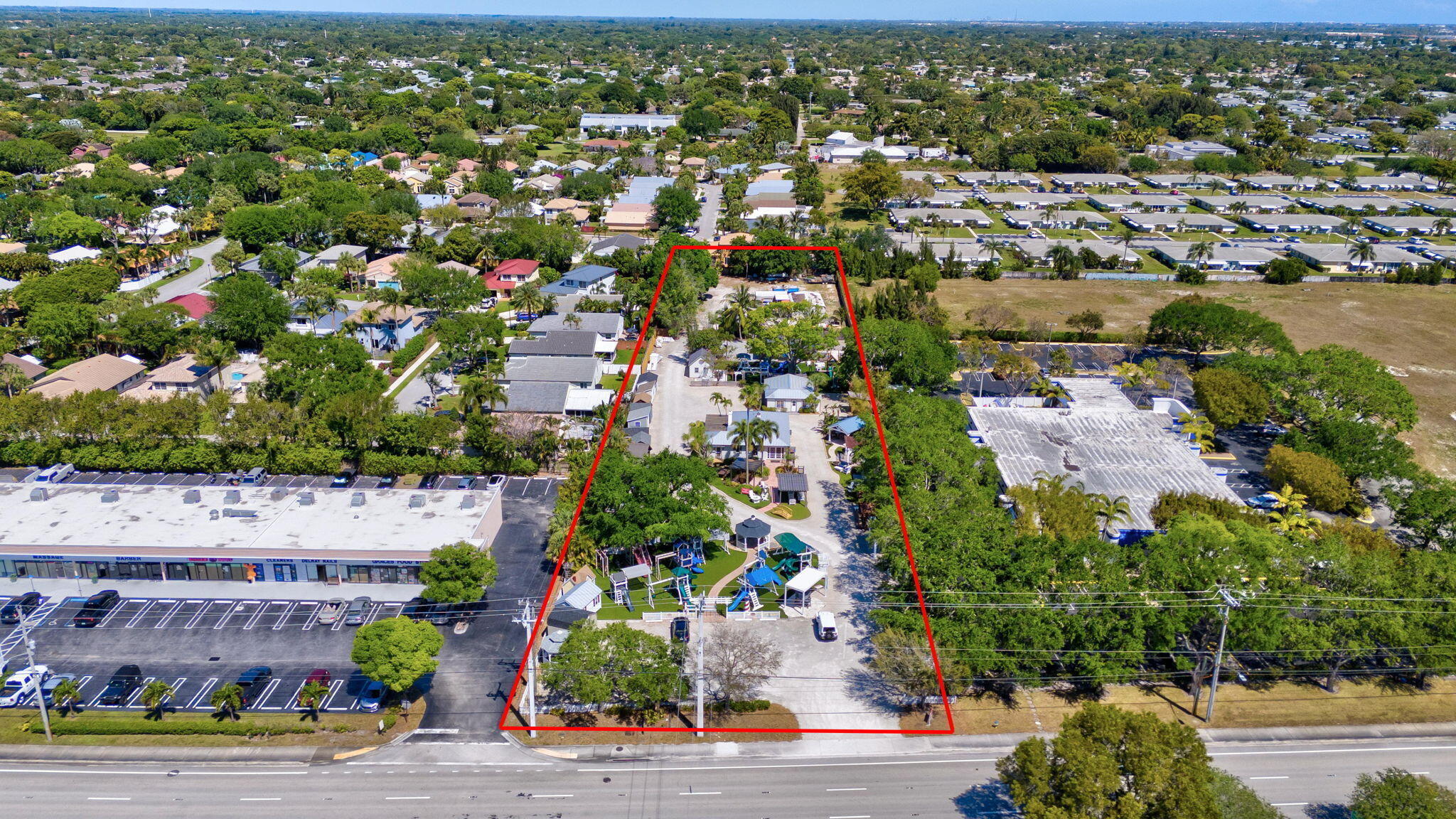 Foto de propiedad en 4013 W Atlantic Avenue, Delray Beach, FL 33445 Delray Beach con MLS# 