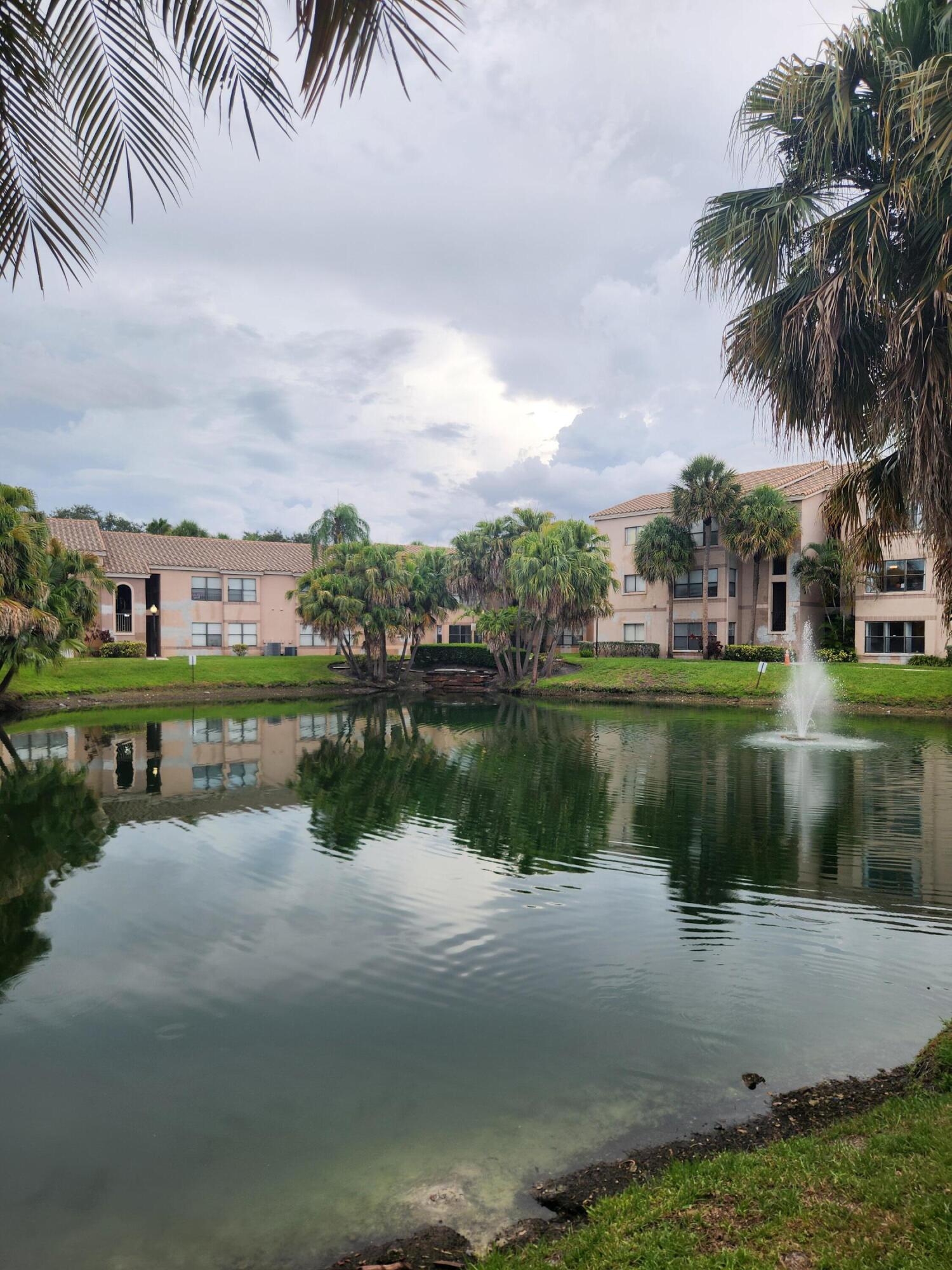 Foto de propiedad en 2946 S UNIVERSITY Drive 7209, Davie, FL 33328 Davie con MLS# 