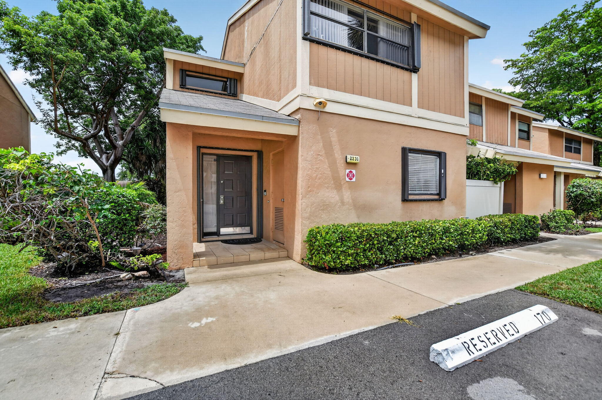 Foto de propiedad en 2231 NW 45TH Avenue, Coconut Creek, FL 33066 Coconut Creek con MLS# 