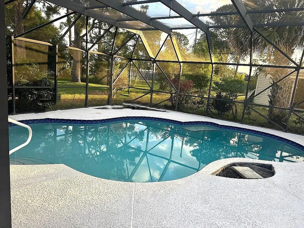 Foto de propiedad en 1813 SE Balleto Street, Port St. Lucie, FL 34952 Port St. Lucie con MLS# 