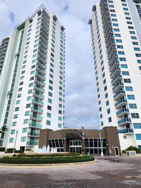 Alquilada 2681 N FLAMINGO Road 1104 S, Sunrise, FL 33323, Sunrise, FL 33323