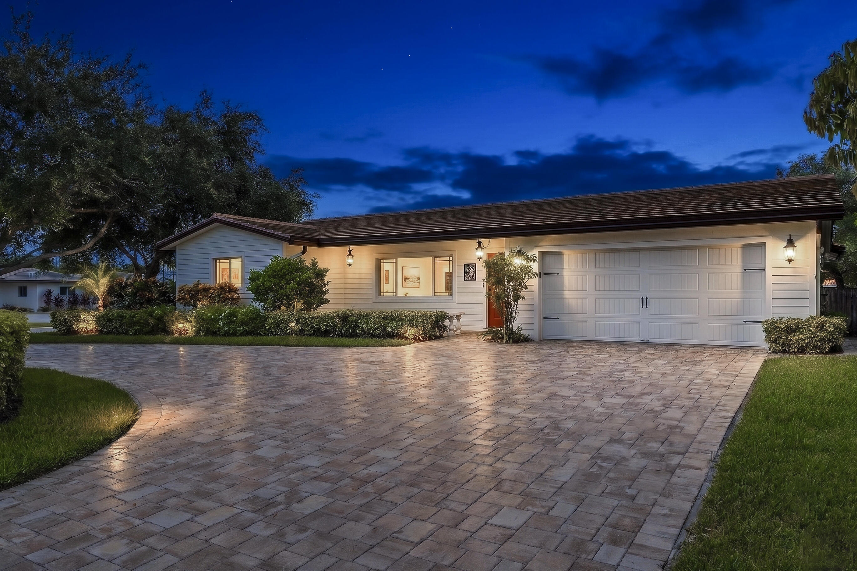 Foto de propiedad en 2690 NE 11TH Street, Pompano Beach, FL 33062 Pompano Beach con MLS# 