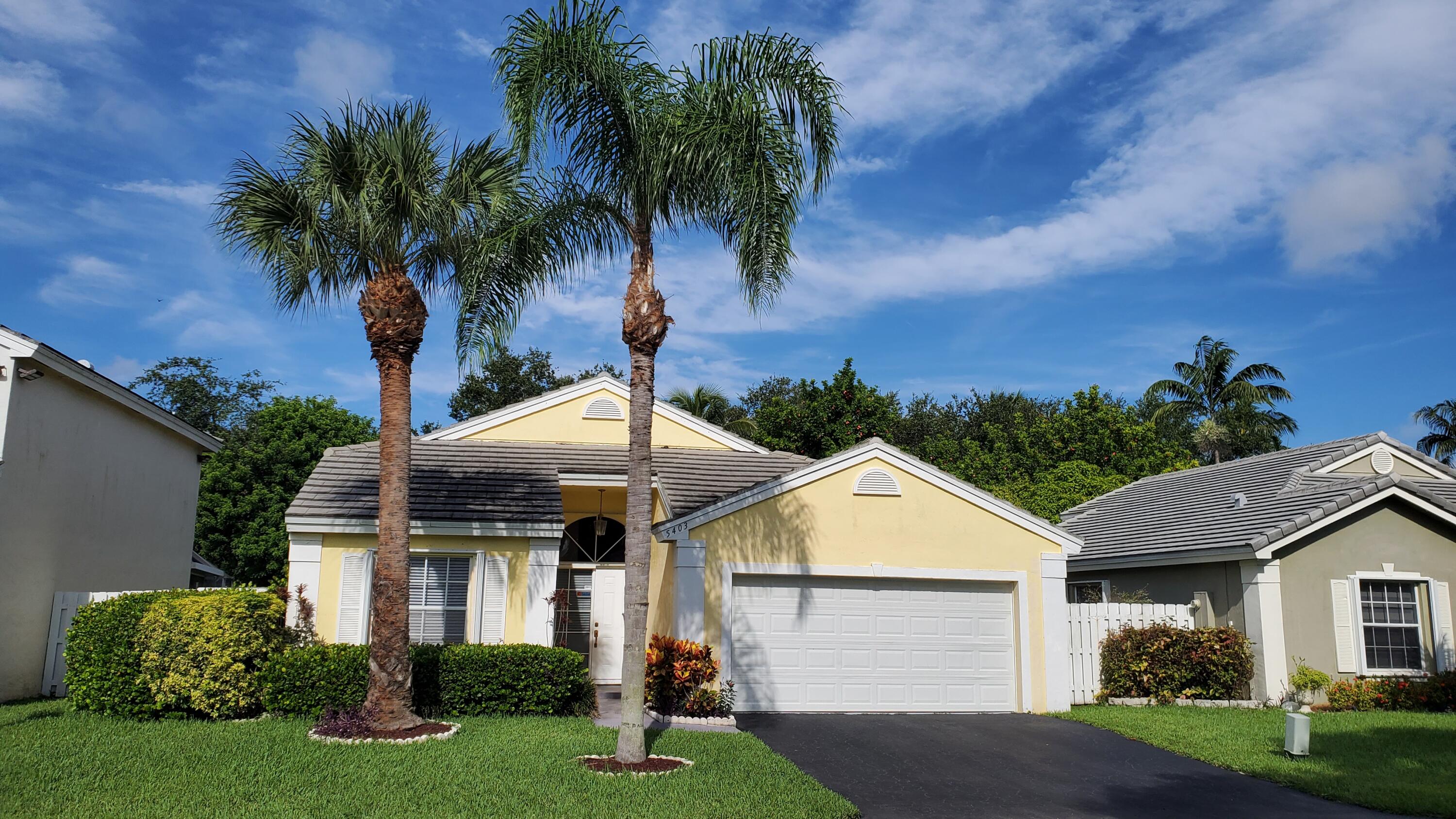 Foto de propiedad en 5403 NW 55th Terrace, Coconut Creek, FL 33073 Coconut Creek con MLS# 