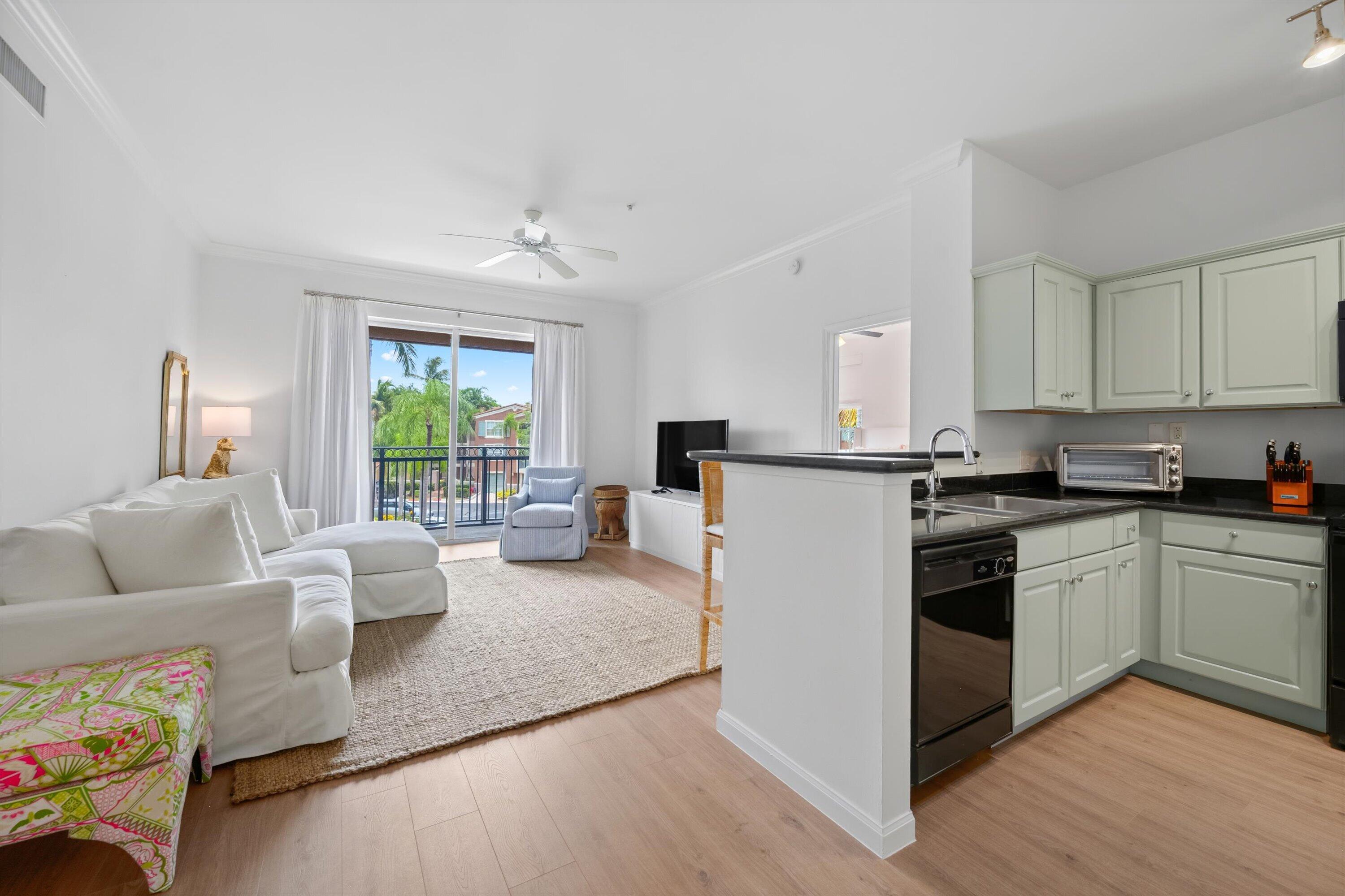 Foto de propiedad en 11740 St Andrews Place 304, Wellington, FL 33414 Wellington con MLS# 