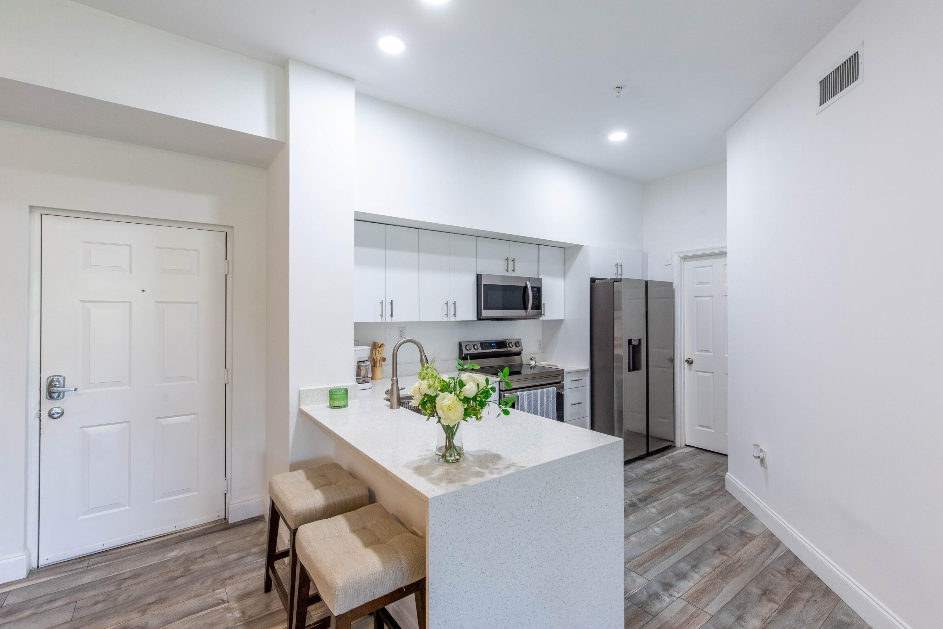Foto de propiedad en 11790 SAINT ANDREWS Place 305, Wellington, FL 33414 Wellington con MLS# 