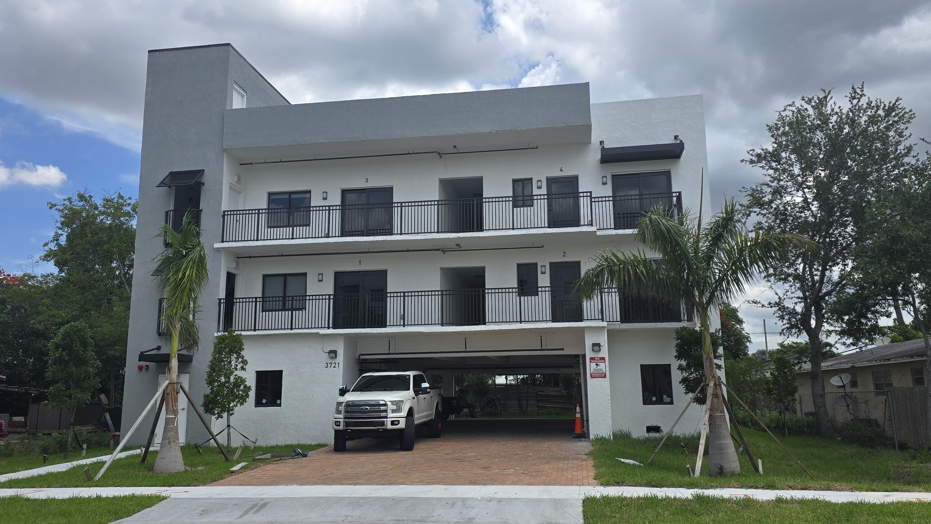 Alquilada 3721 SW 12th Place 3, Fort Lauderdale, FL 33312, Fort Lauderdale, FL 33312