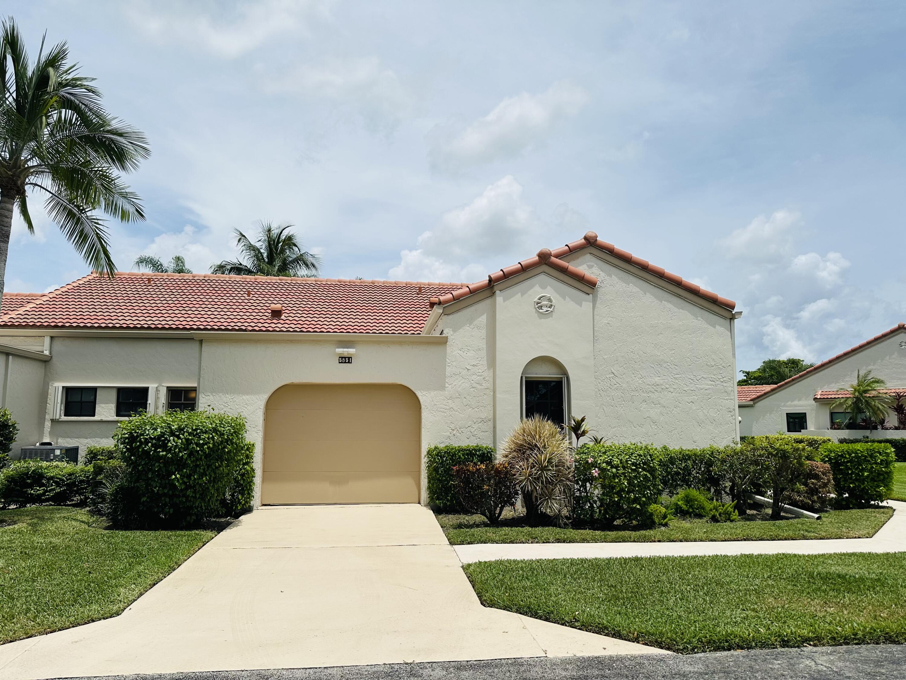 En Venta 5851 PARKWALK Circle W, Boynton Beach, FL 33472, Boynton Beach, FL 33472