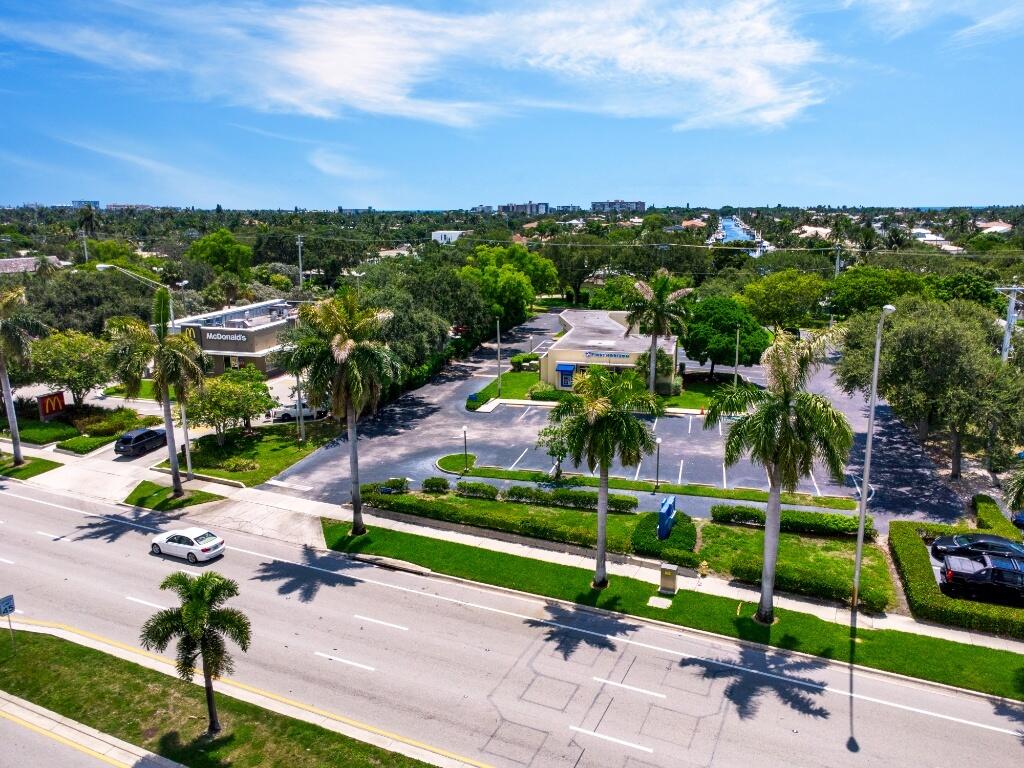 En Venta 4820 N FEDERAL Highway, Lighthouse Point, FL 33064, Lighthouse Point, FL 33064