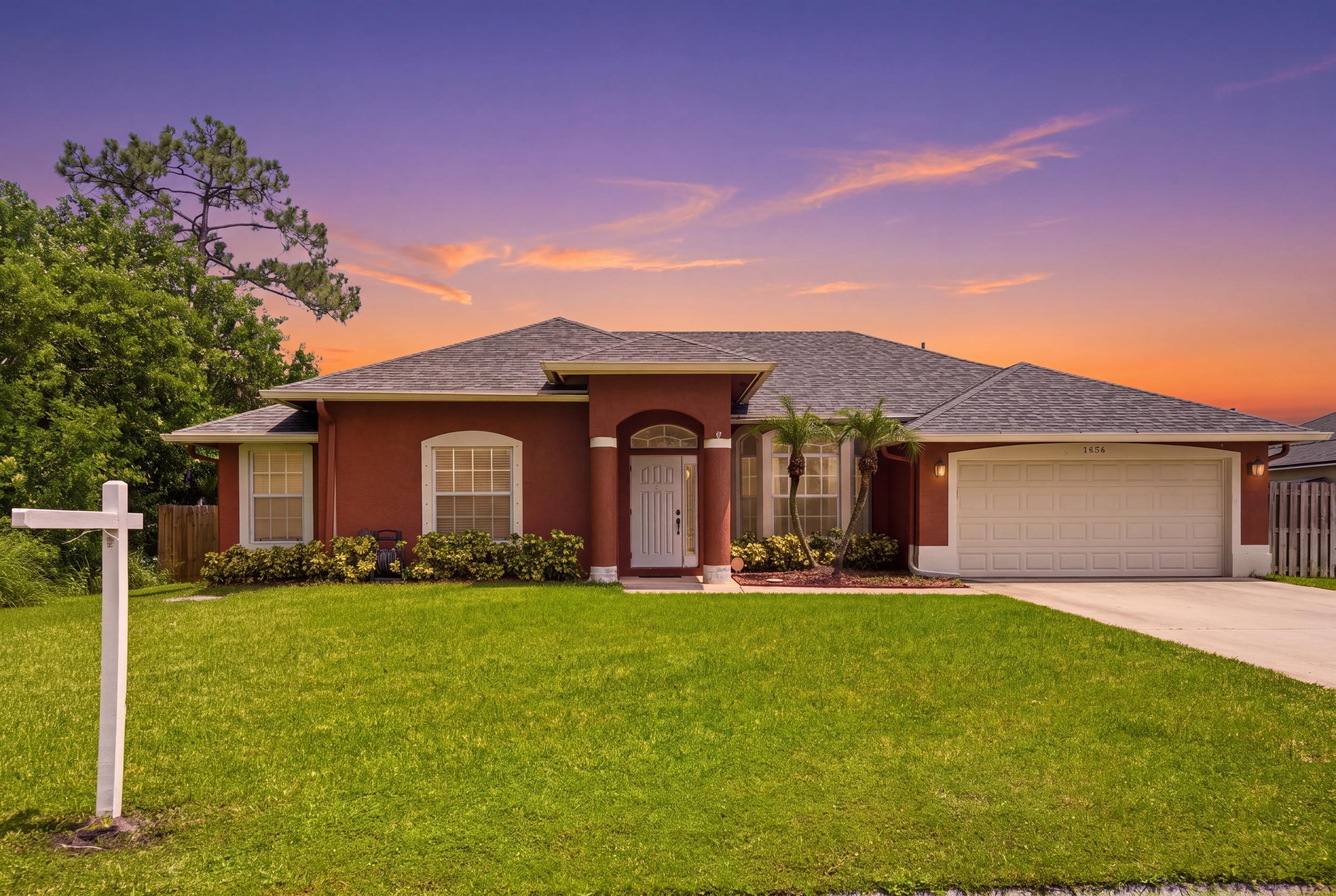 Vendido 1526 SW MULLINAX Avenue, Port St. Lucie, FL 34953, Port St. Lucie, FL 34953