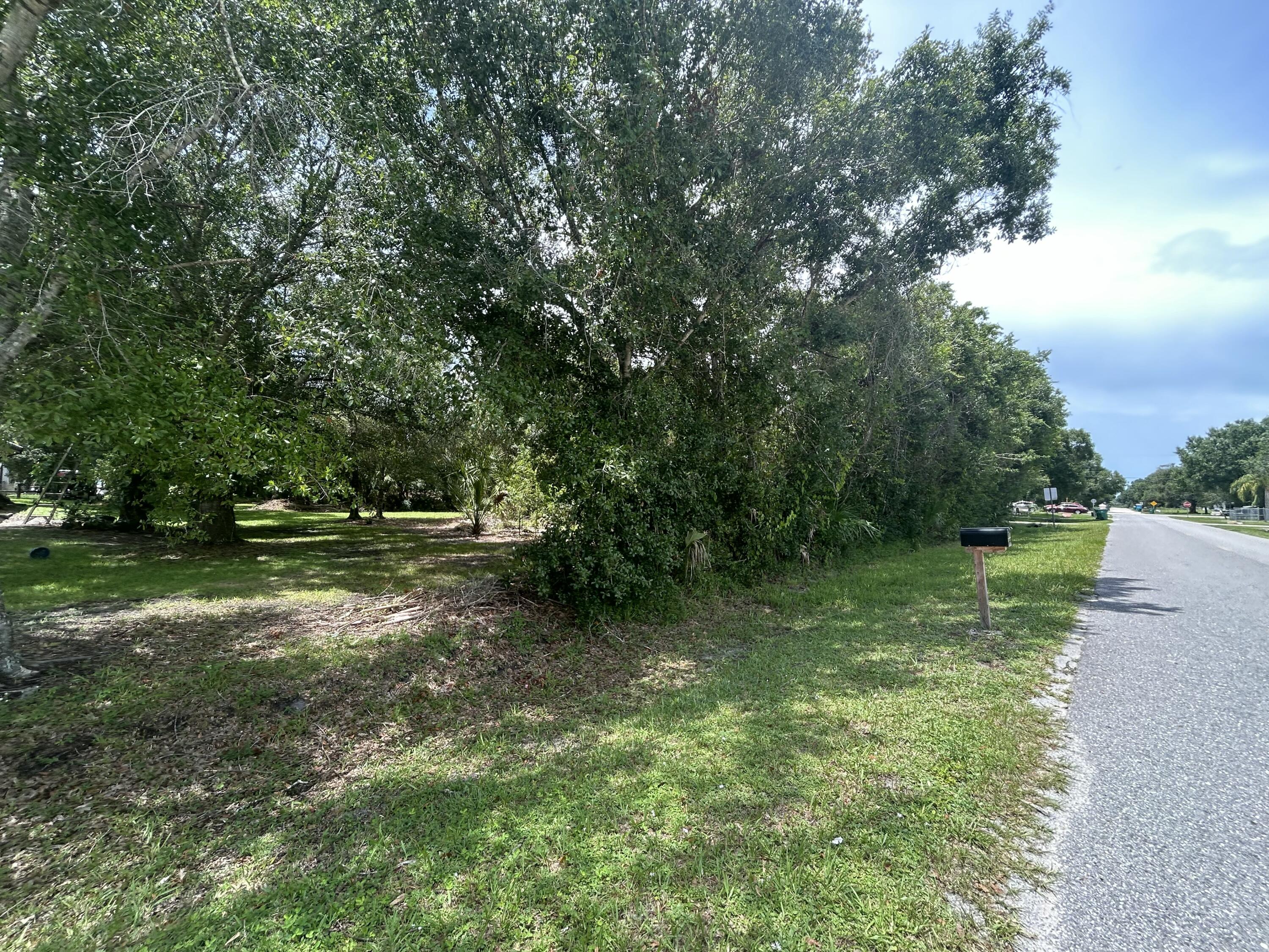 Foto de propiedad en 3489 NW 34TH Avenue, Okeechobee, FL 34972 Okeechobee con MLS# 