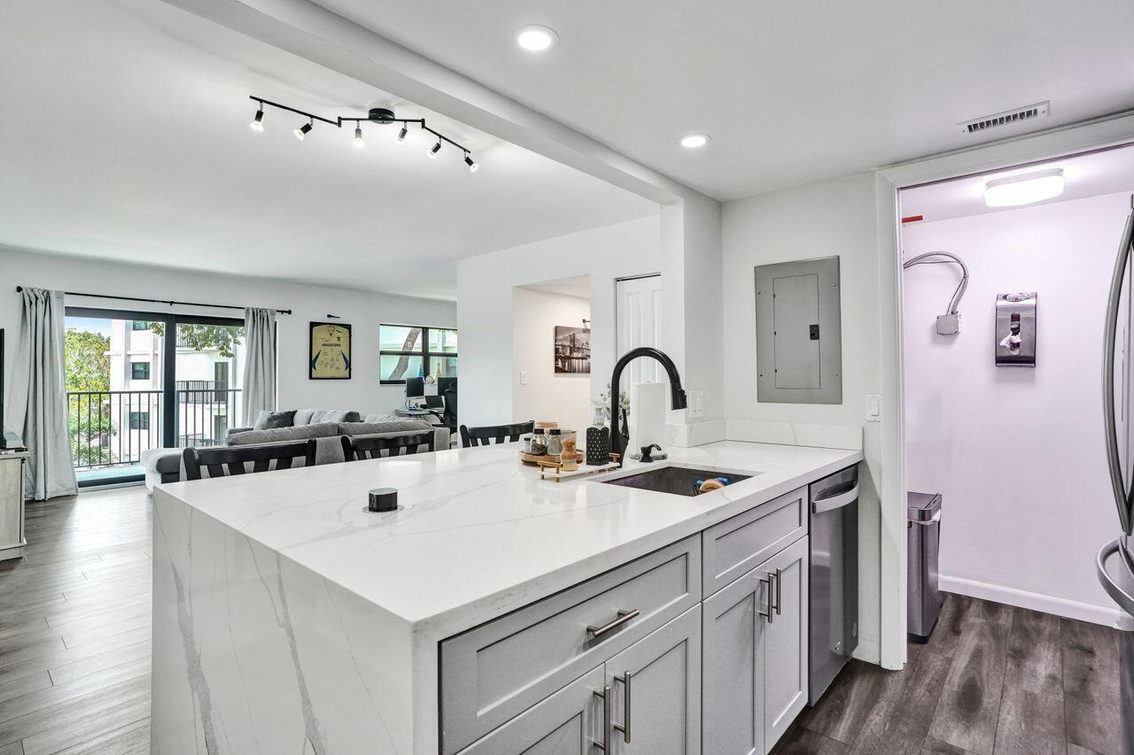 En Venta 1000 RIVER REACH Drive 321, Fort Lauderdale, FL 33315, Fort Lauderdale, FL 33315
