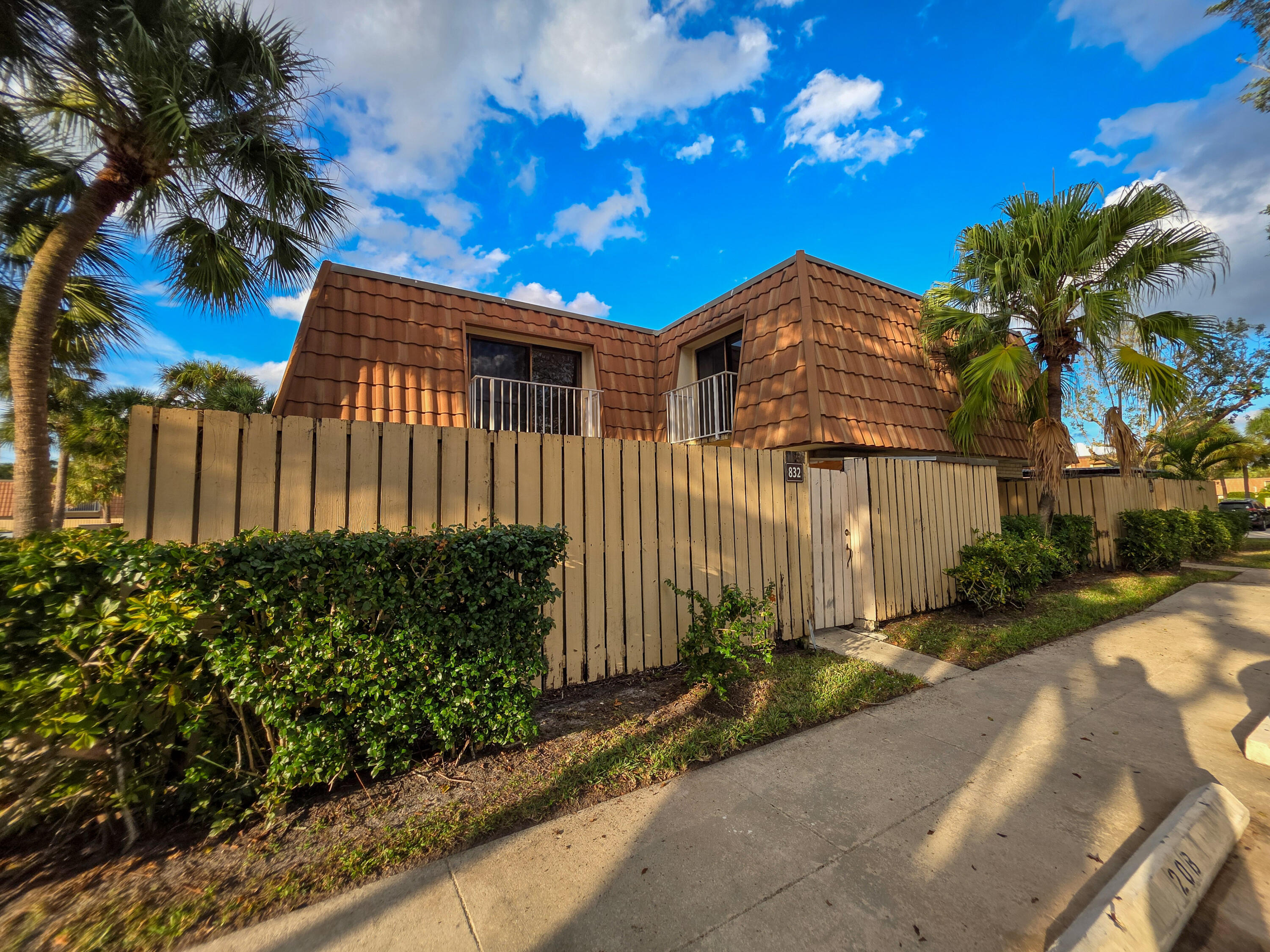 En Renta 832 BLUE RIDGE Circle, West Palm Beach, FL 33409, West Palm Beach, FL 33409