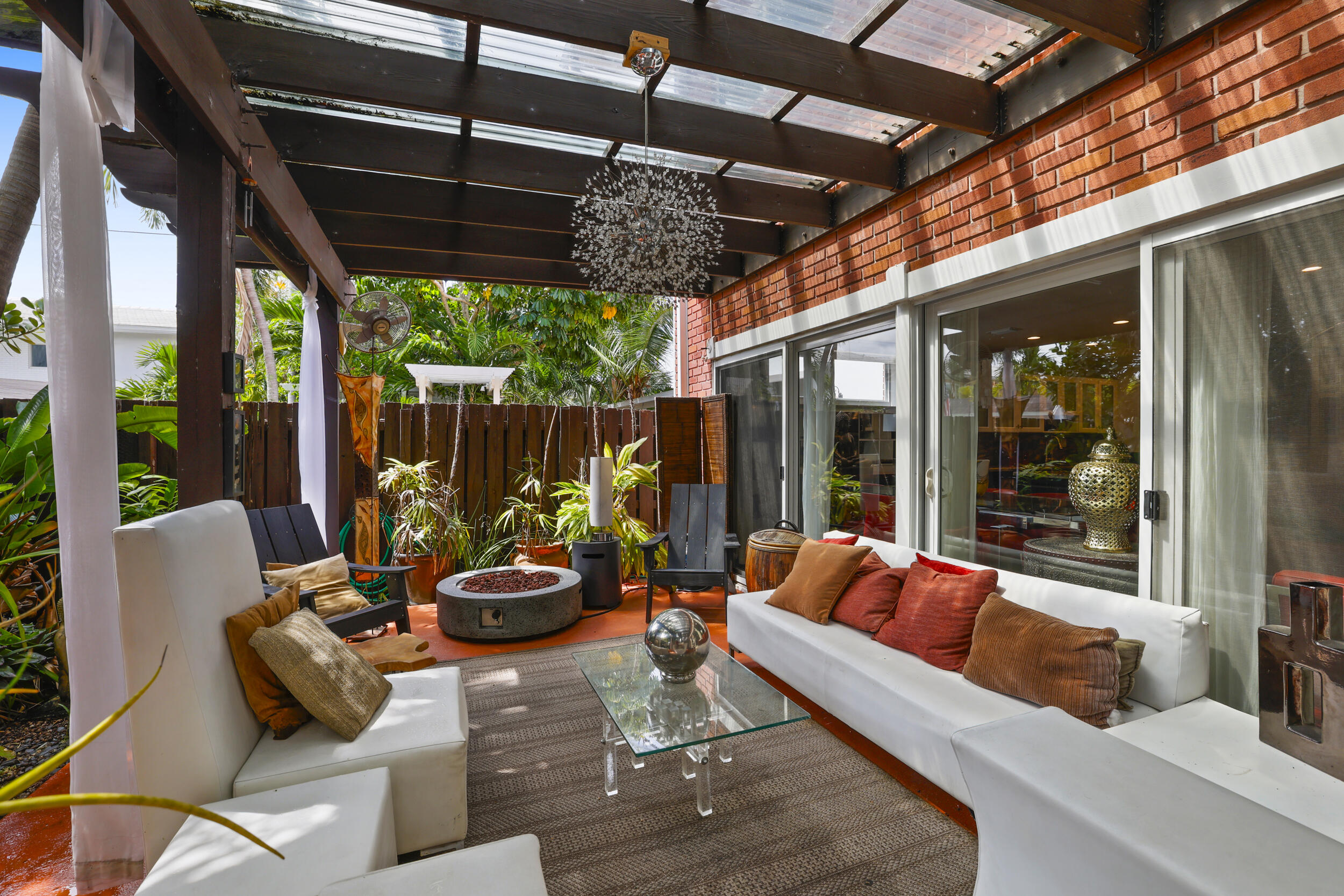 Foto de propiedad en 7 Middlesex Drive, Wilton Manors, FL 33305 Wilton Manors con MLS# 