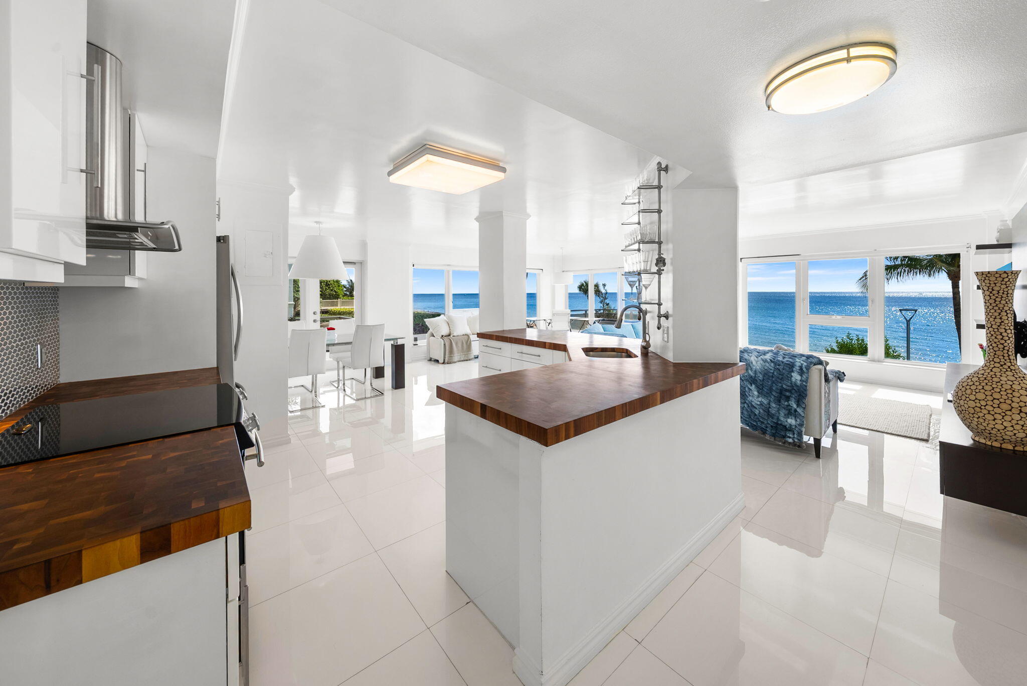 En Venta 2066 N OCEAN Boulevard 2NE, Boca Raton, FL 33431, Boca Raton, FL 33431