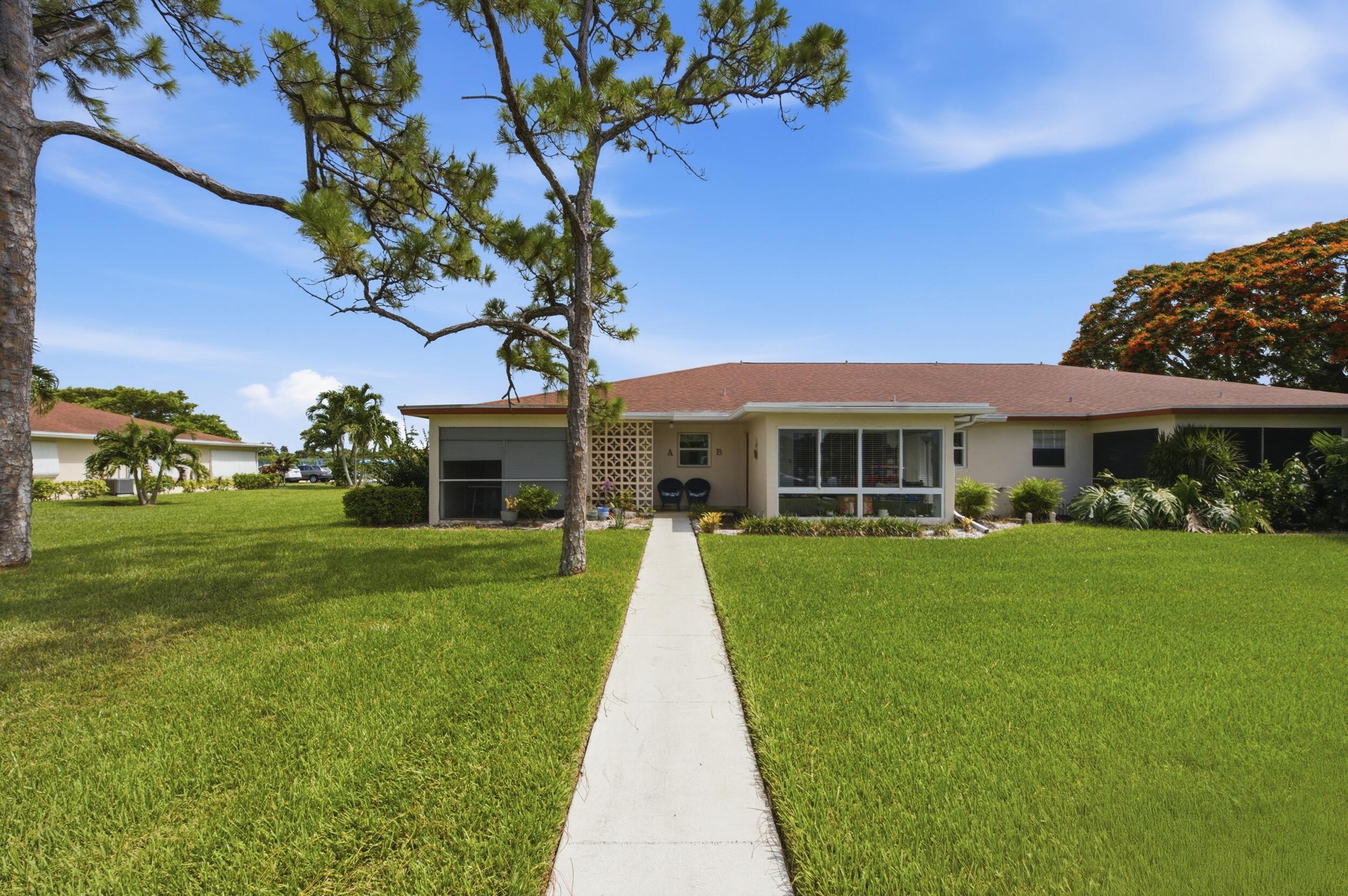 En Venta 4830 NW 4th Street A, Delray Beach, FL 33445, Delray Beach, FL 33445