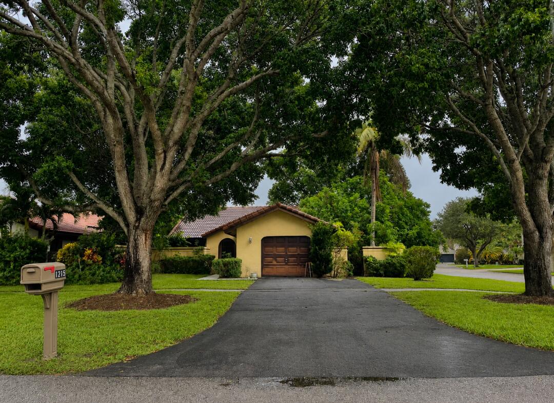 Foto de propiedad en 1215 NW 22ND Avenue 1215, Delray Beach, FL 33445 Delray Beach con MLS# 
