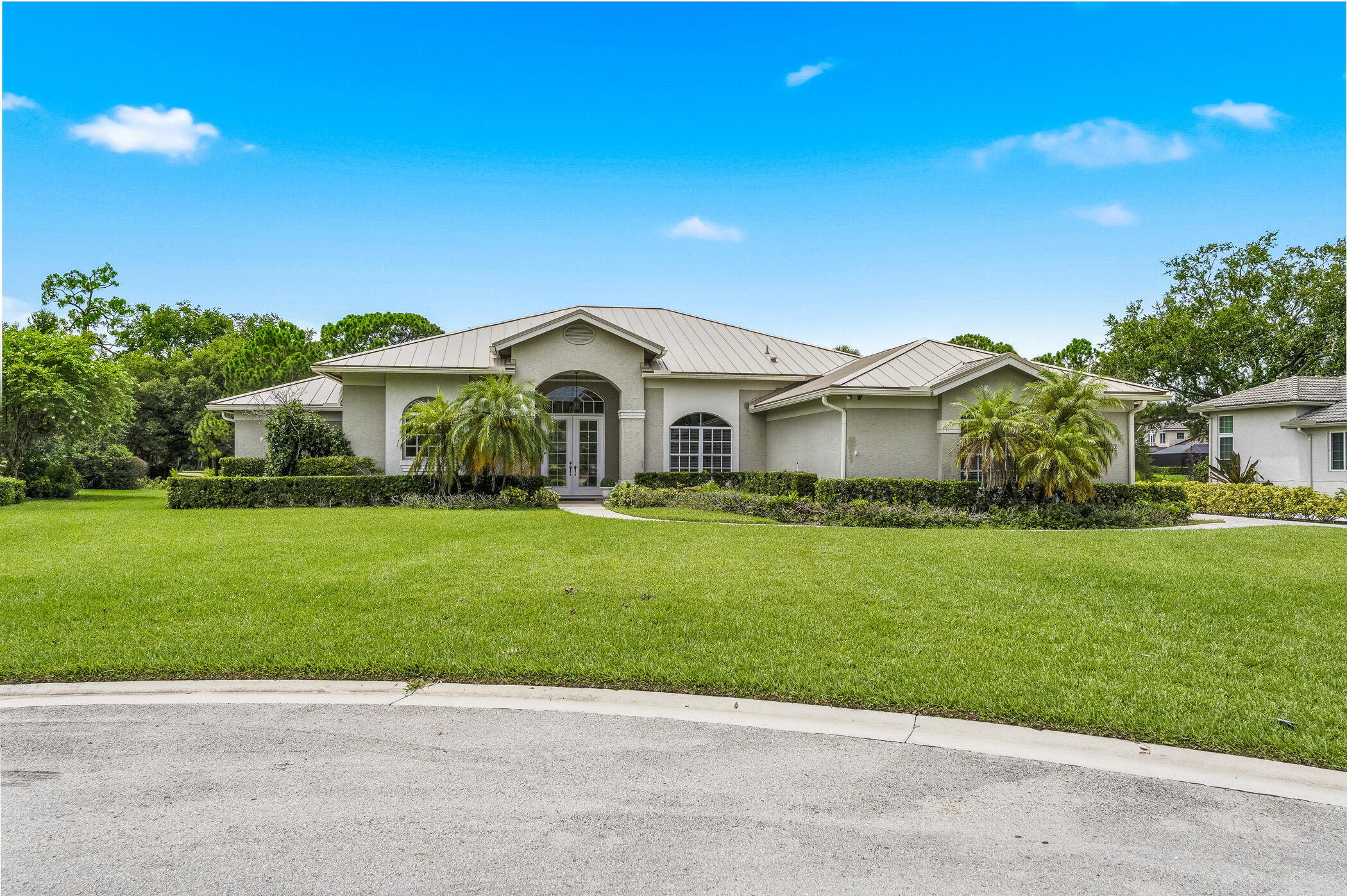 Foto de propiedad en 9403 Pinebark Court, Fort Pierce, FL 34951 Fort Pierce con MLS# 