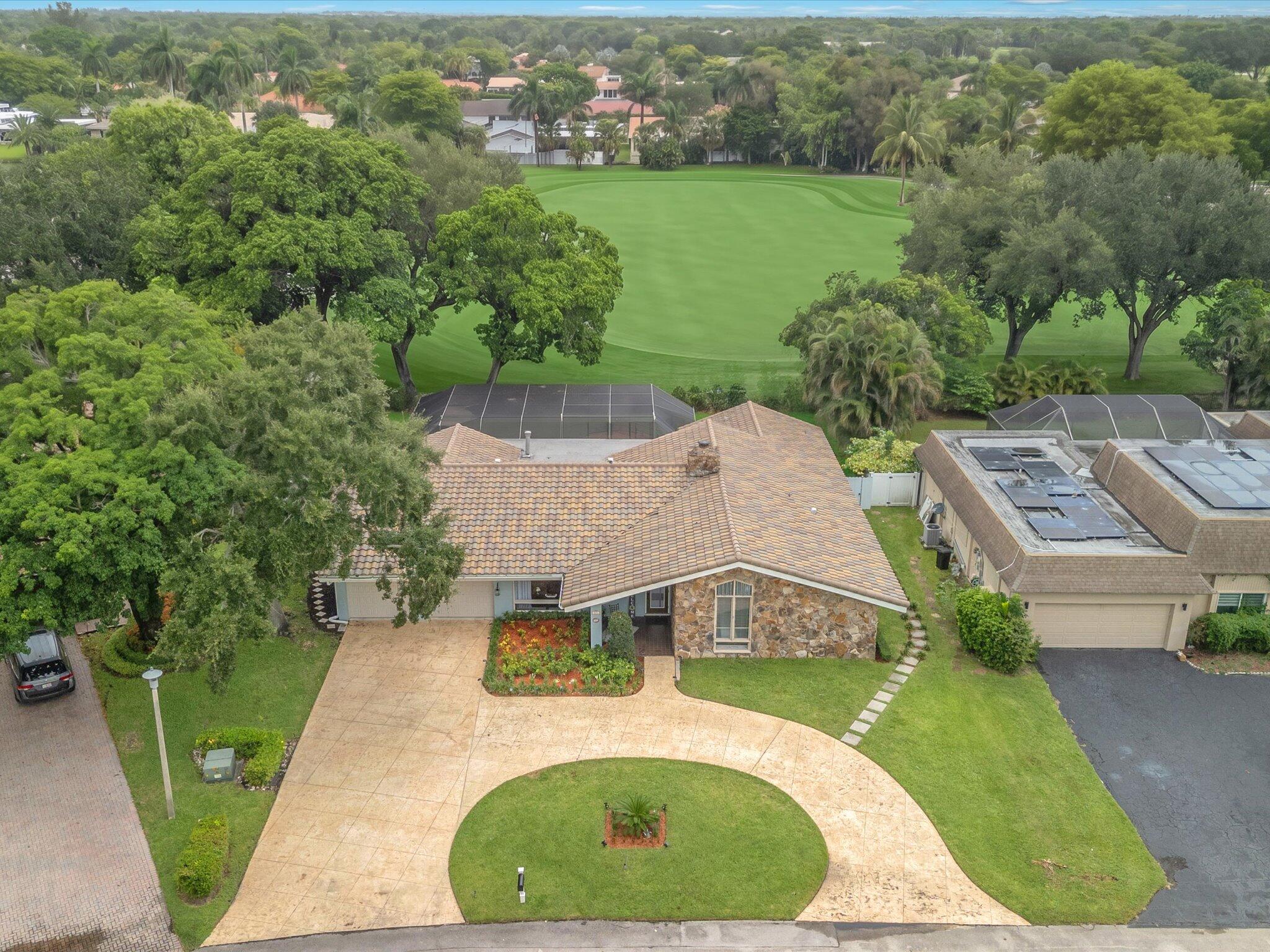 Foto de propiedad en 9651 CONCH SHELL Manor, Plantation, FL 33324 Plantation con MLS# 