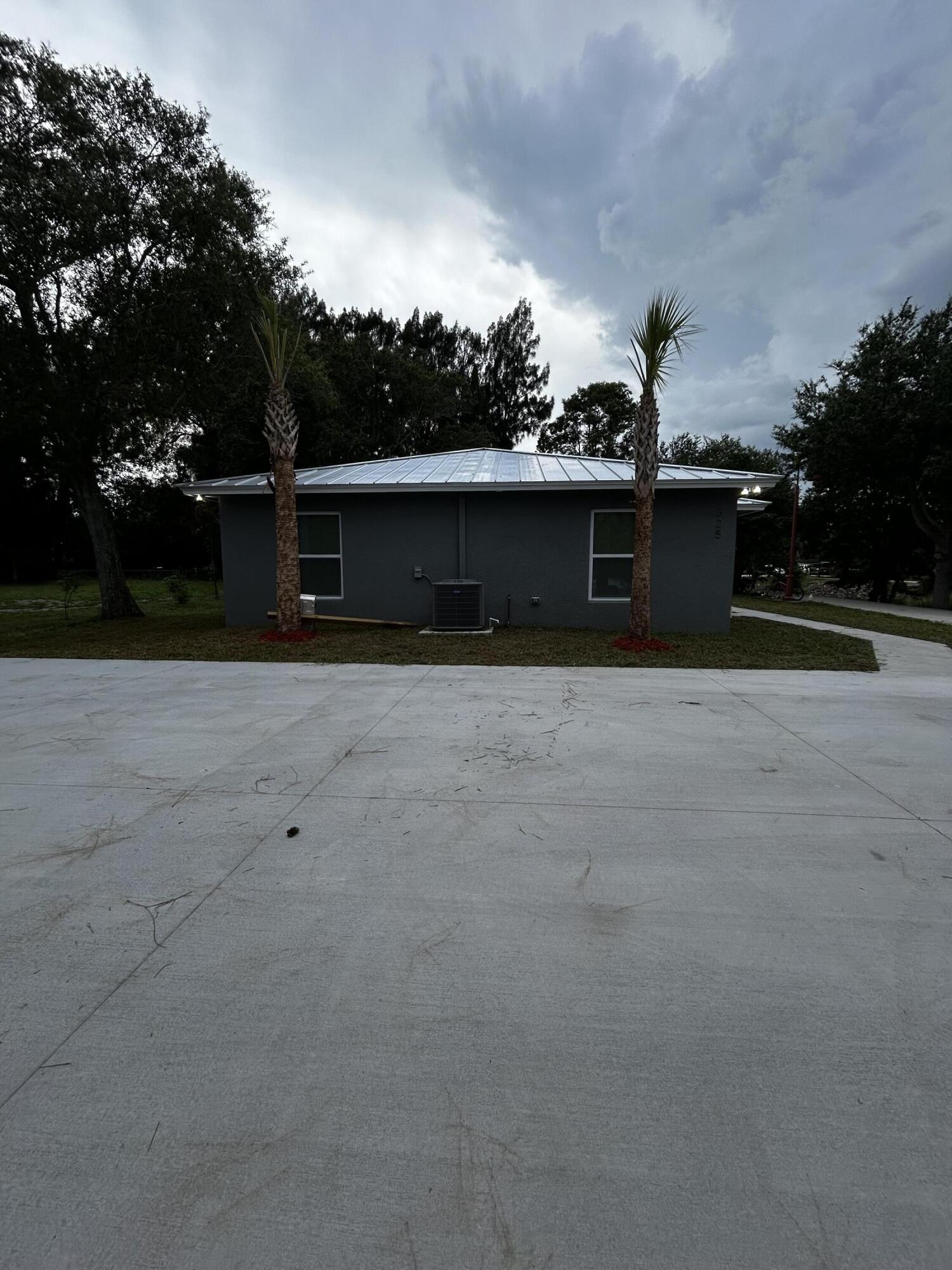 En Renta 325 N 14TH N Street 2, Fort Pierce, FL 34950, Fort Pierce, FL 34950
