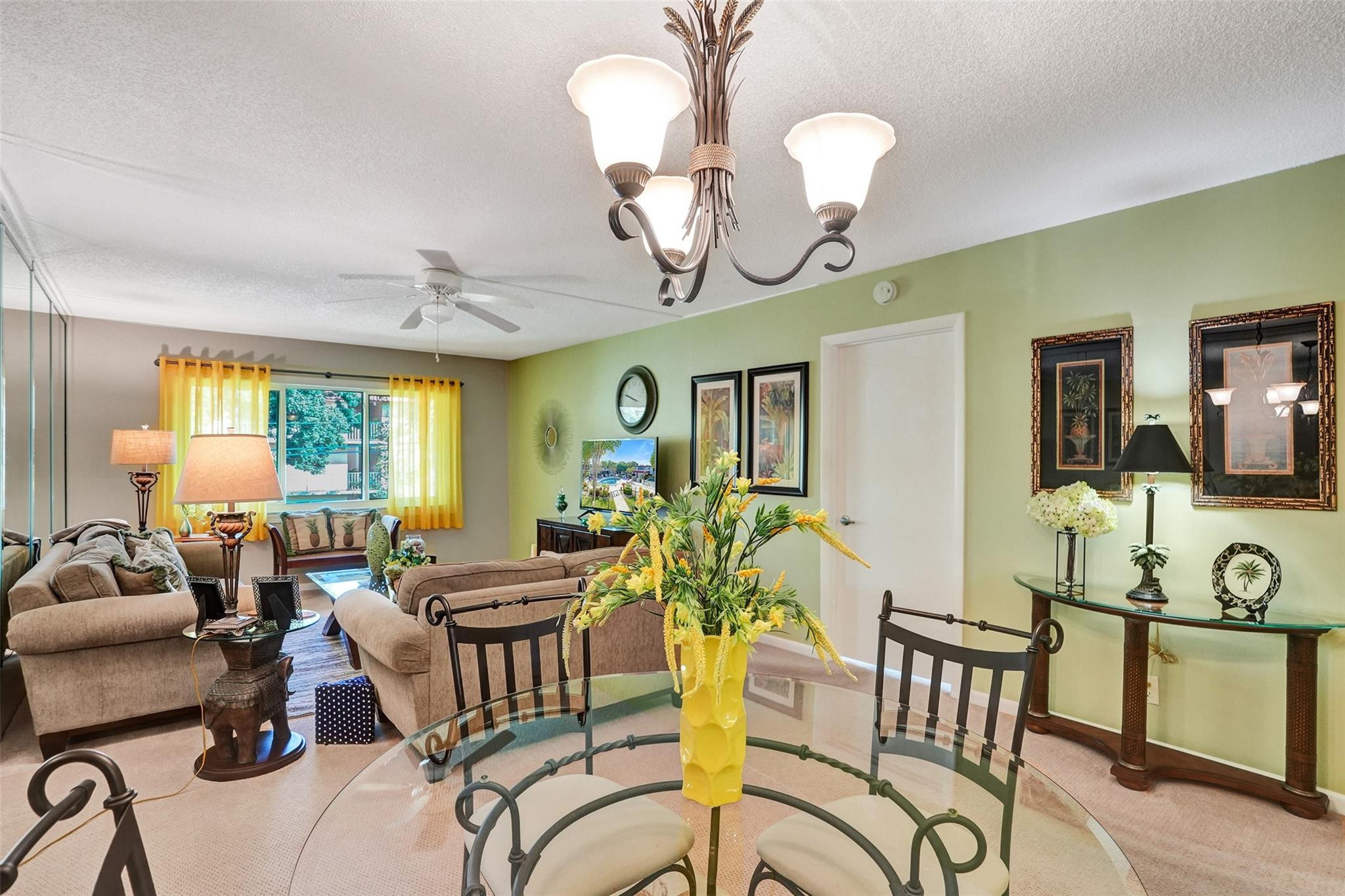 Foto de propiedad en 860 SE 6TH Avenue 410, Deerfield Beach, FL 33441 Deerfield Beach con MLS# 