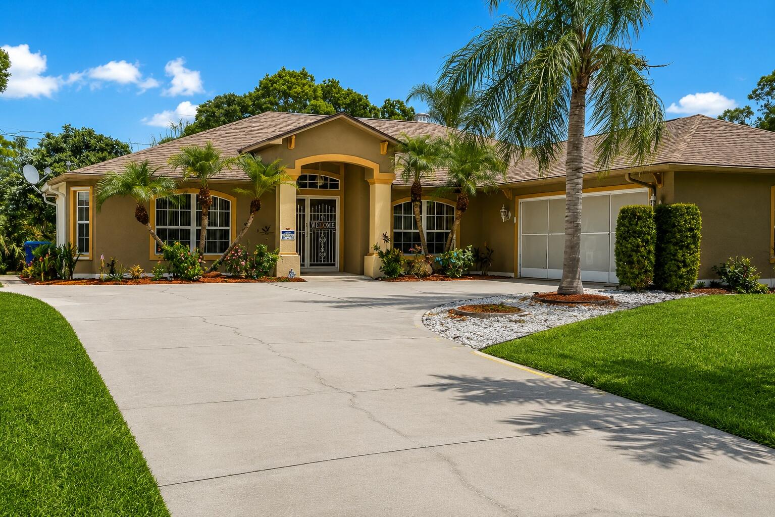Foto de propiedad en 173 Easy Street, Sebastian, FL 32958 Sebastian con MLS# 